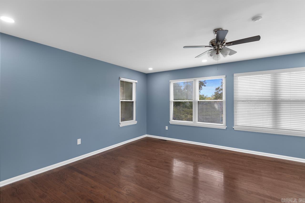 CAMMACK WOODS - Residential