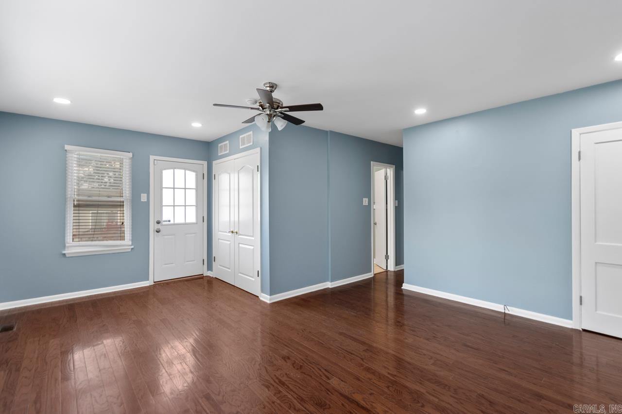 CAMMACK WOODS - Residential