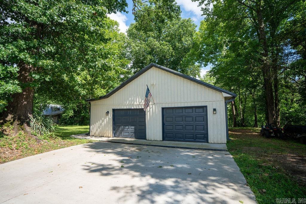 RAINTREE VALLEY - Residential
