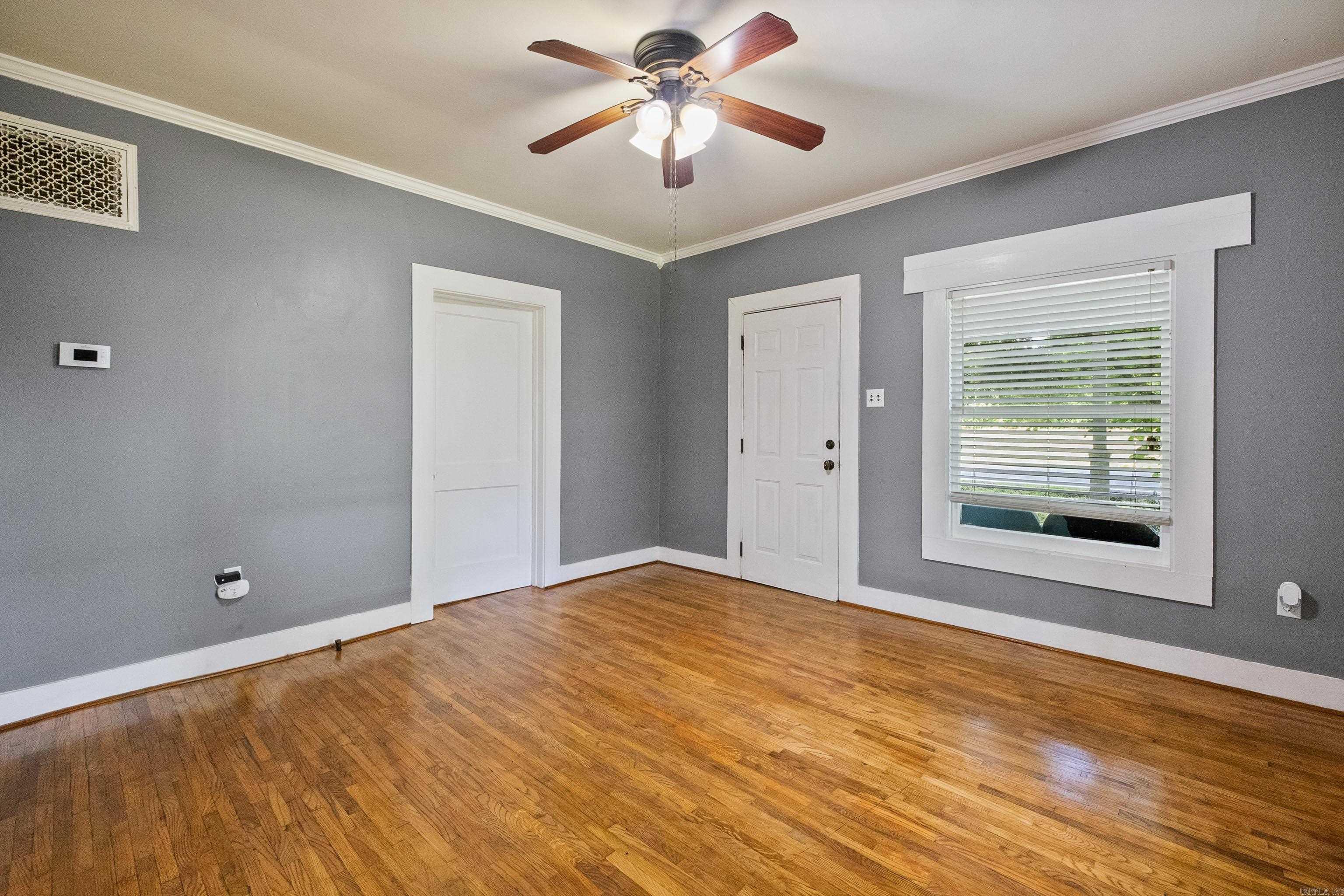 CLAYS H P ADDN TO ROLAND - Residential