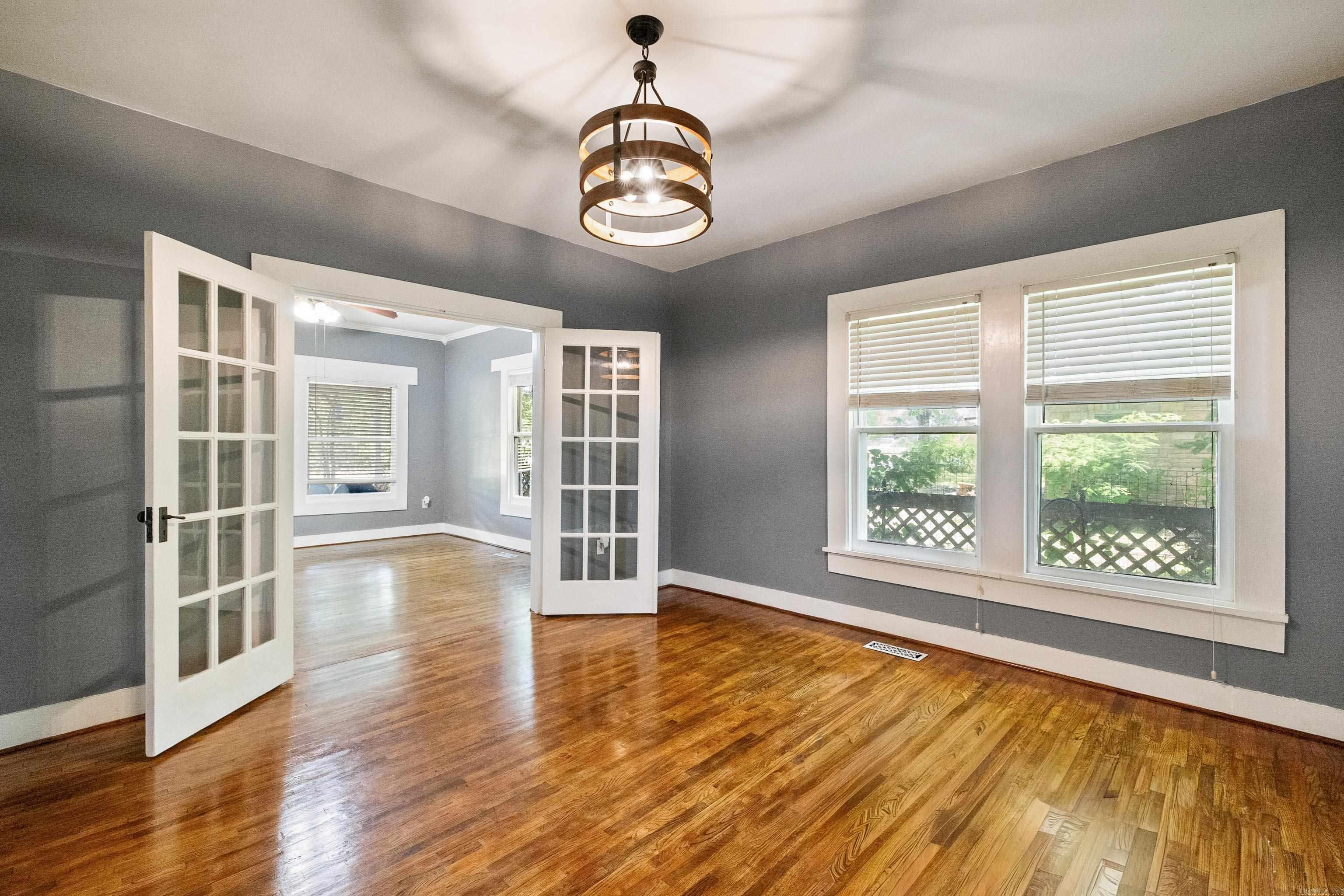 CLAYS H P ADDN TO ROLAND - Residential