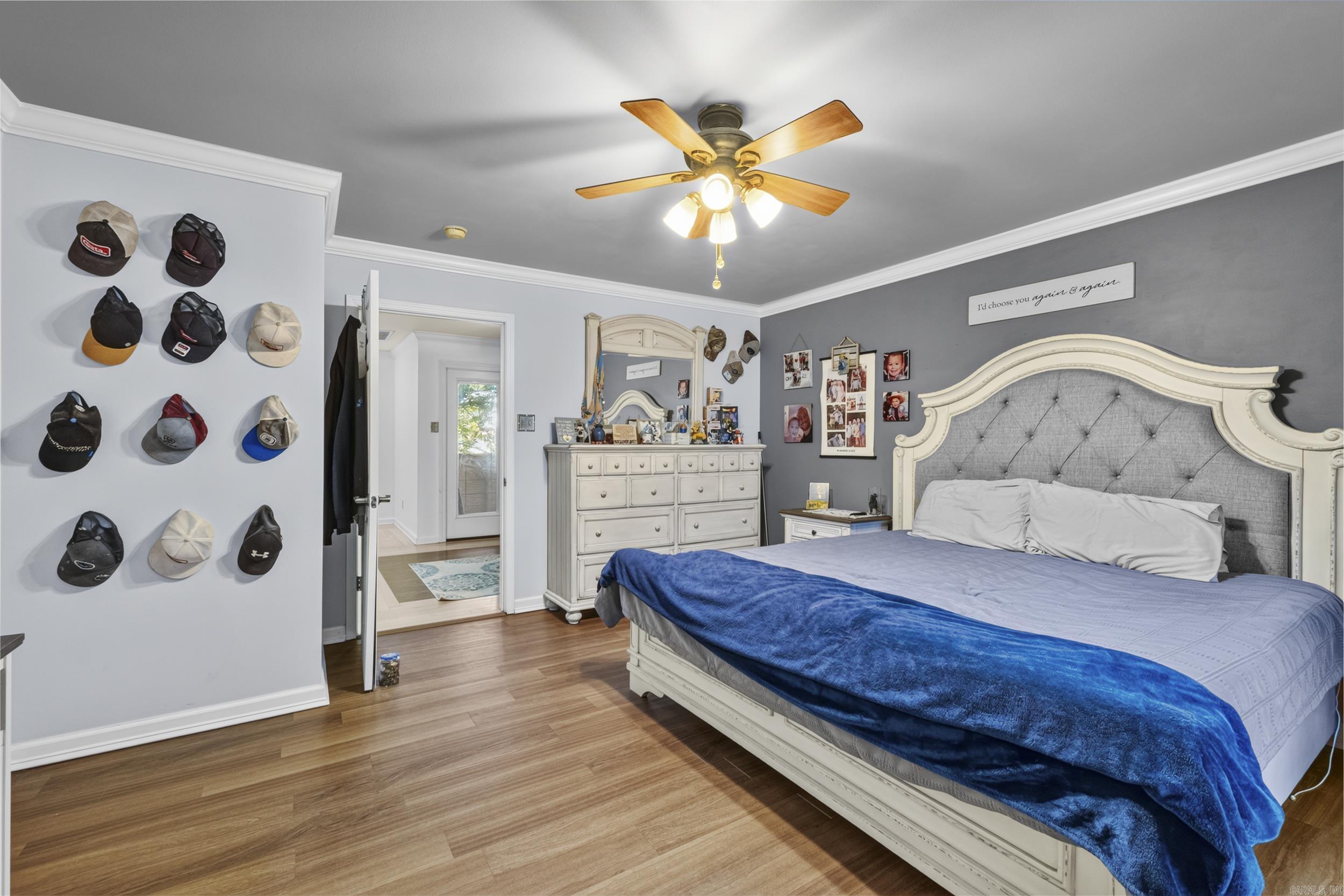 MOORE & MARTIN - Residential