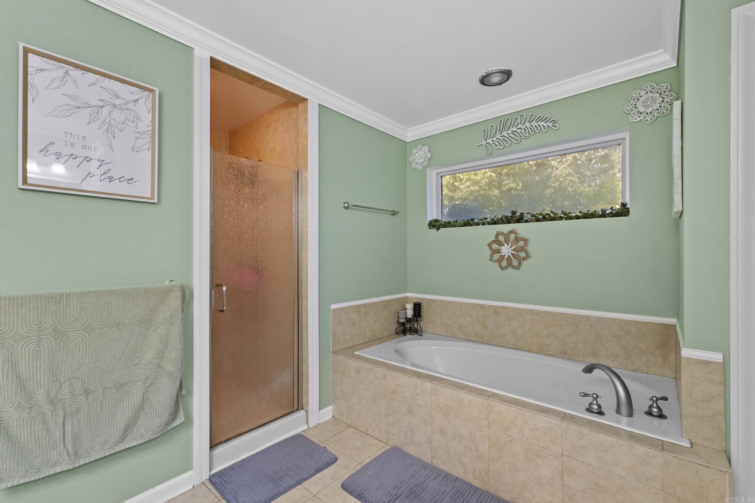 MOORE & MARTIN - Residential