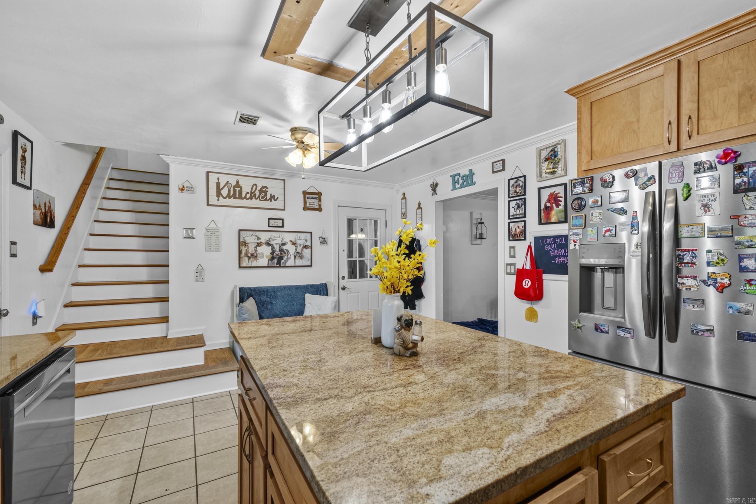 MOORE & MARTIN - Residential