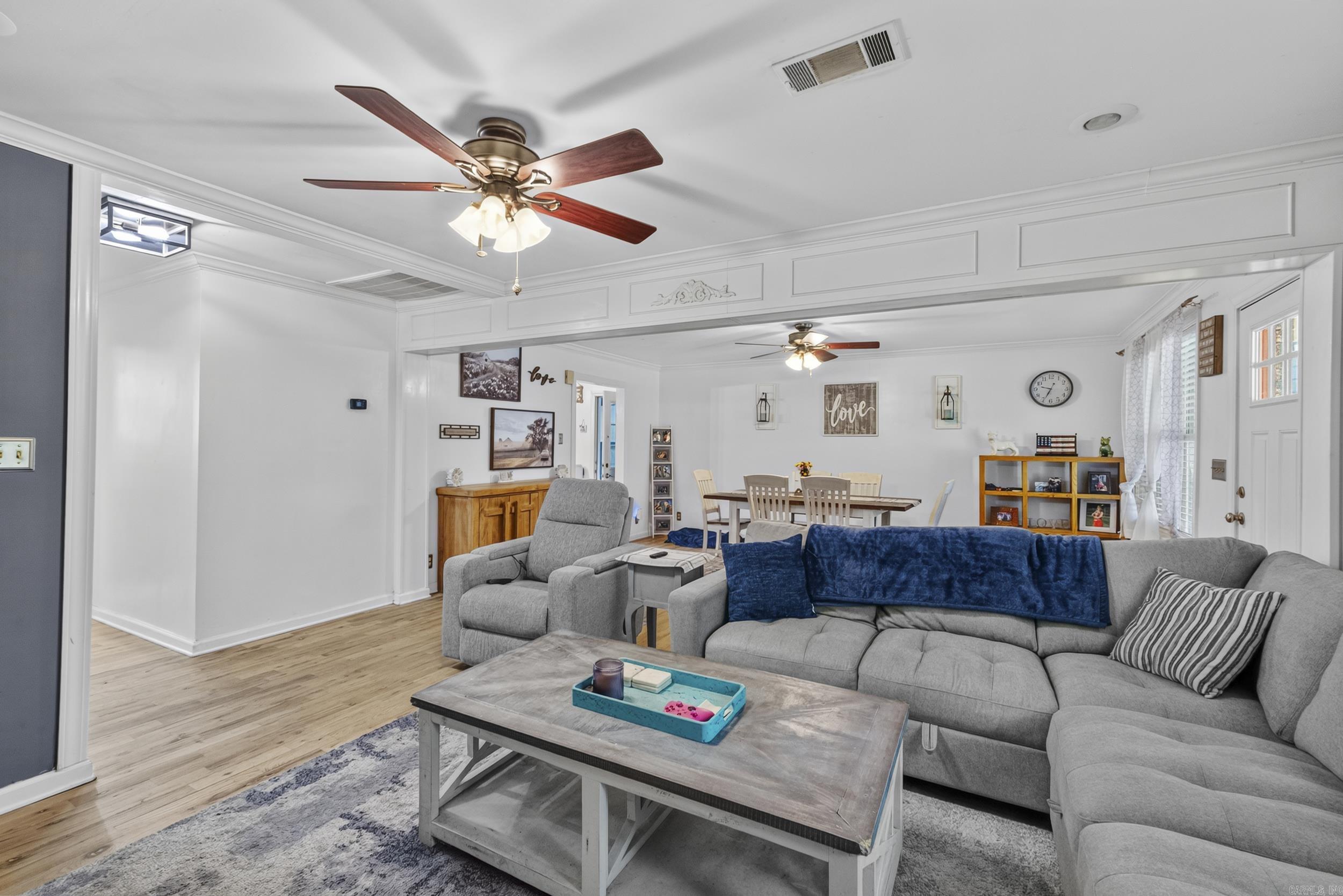 MOORE & MARTIN - Residential