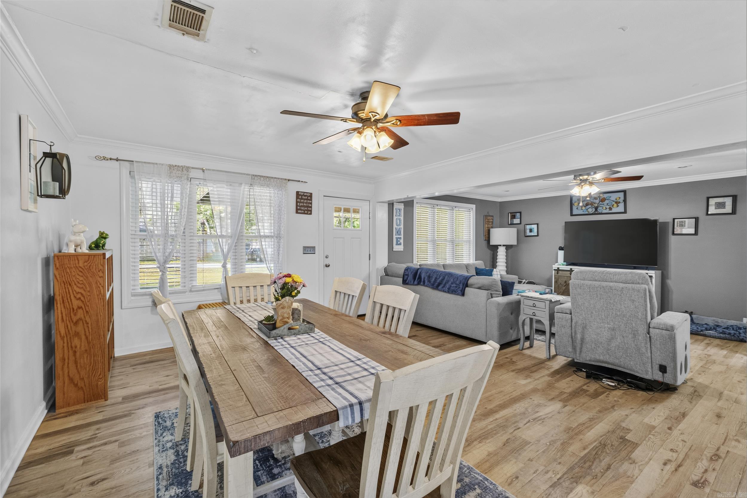 MOORE & MARTIN - Residential