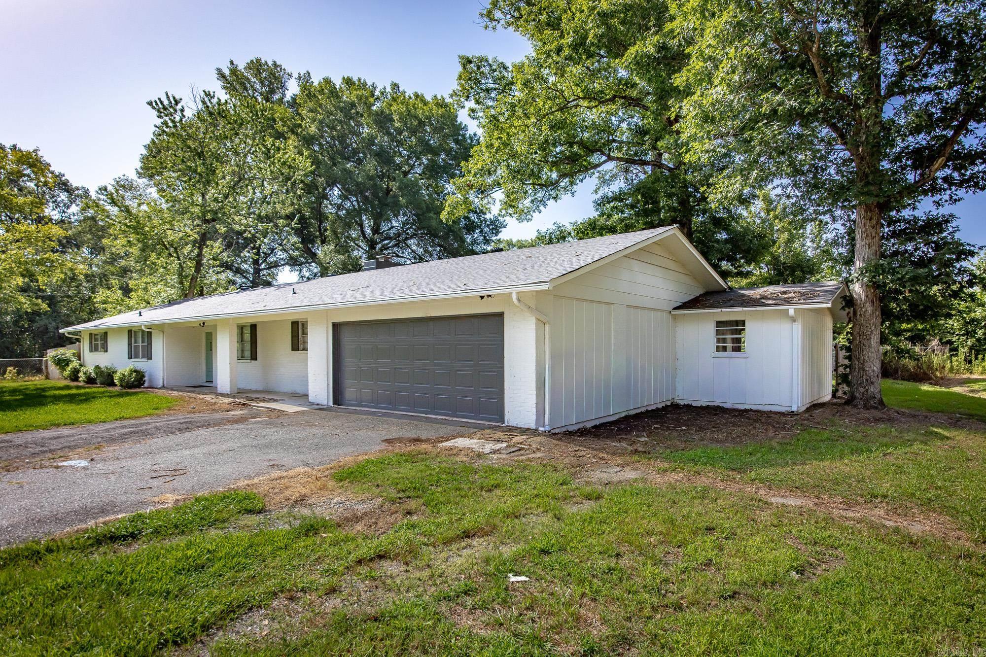 CAMELOT ESTATES - Residential