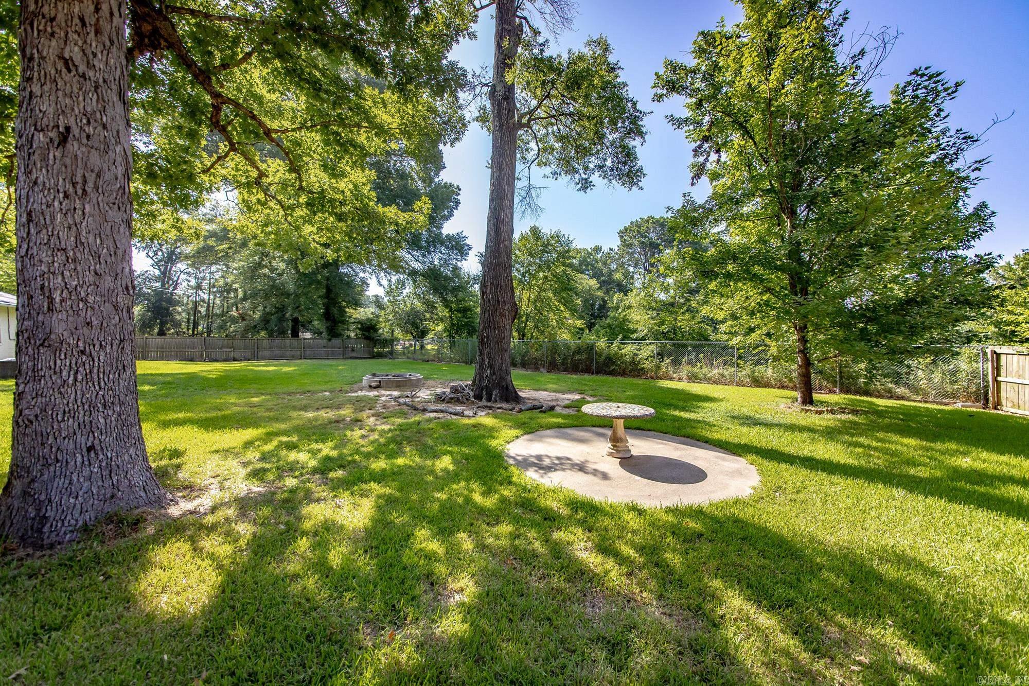 CAMELOT ESTATES - Residential