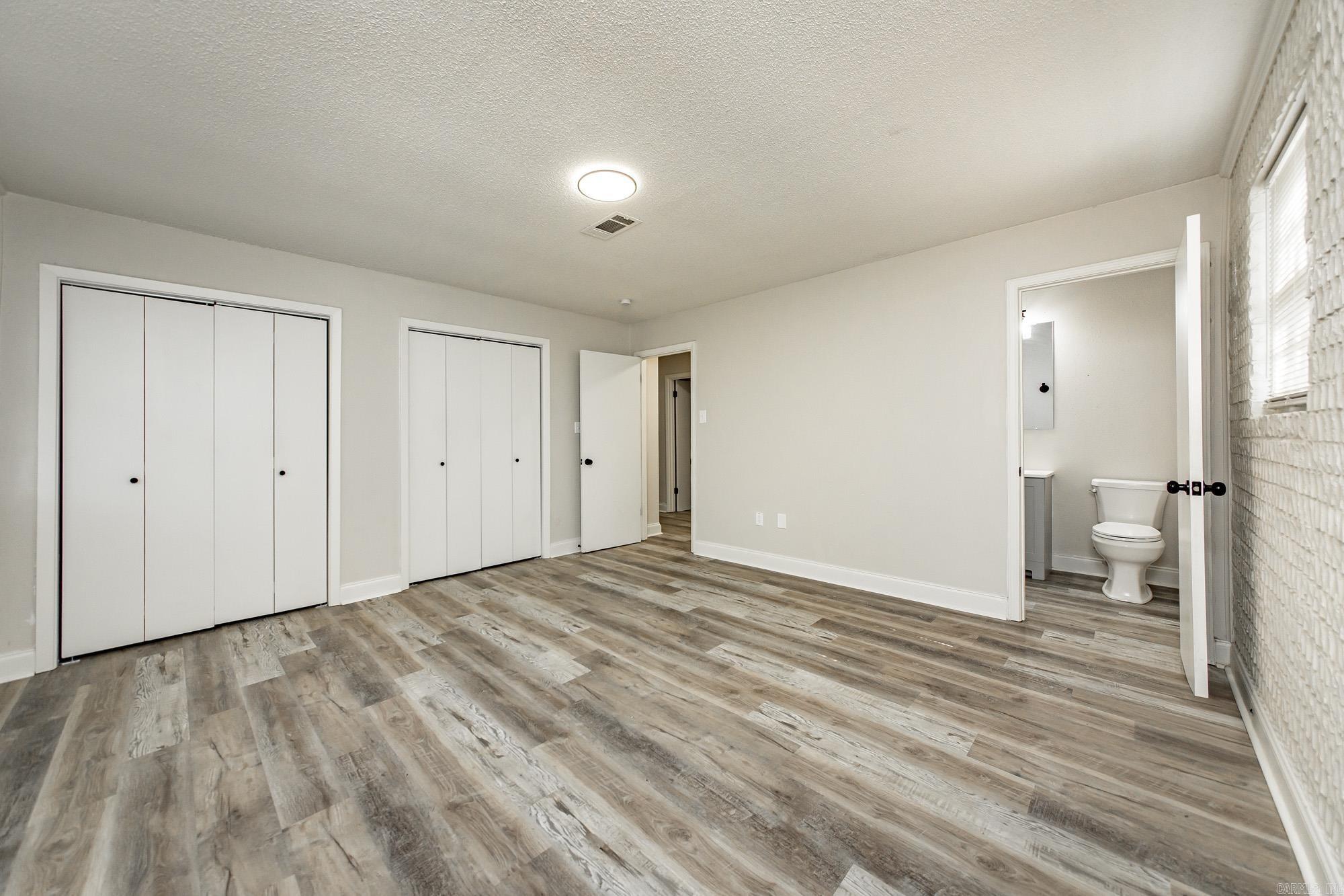 CAMELOT ESTATES - Residential