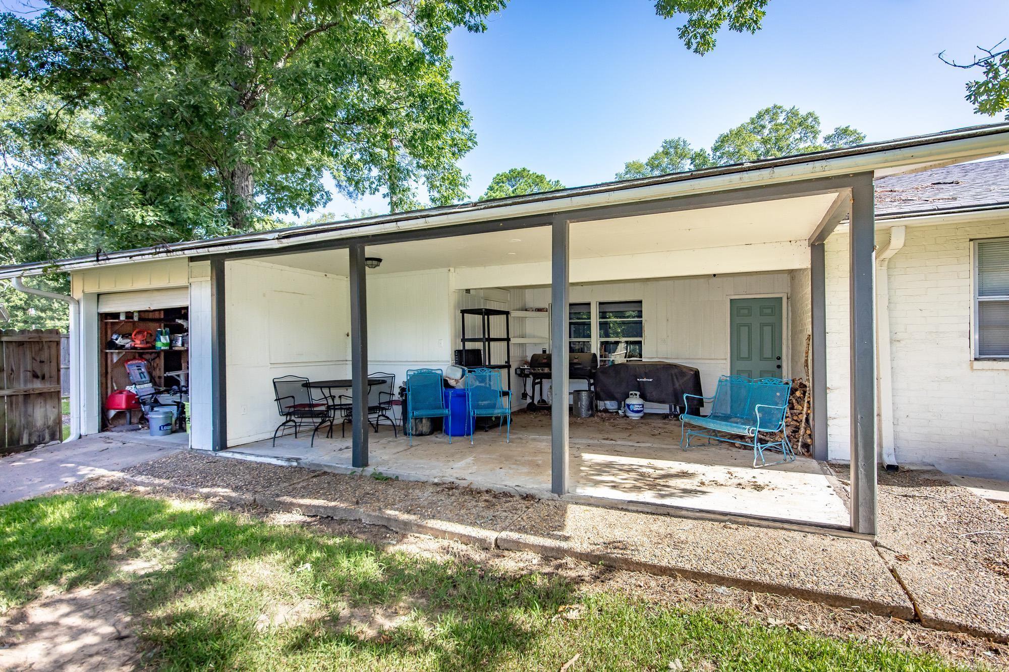CAMELOT ESTATES - Residential