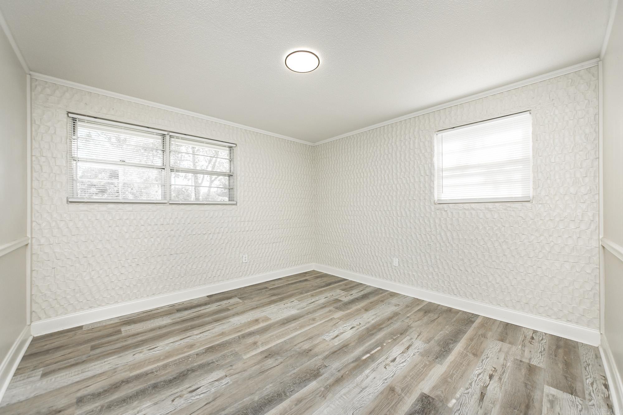 CAMELOT ESTATES - Residential