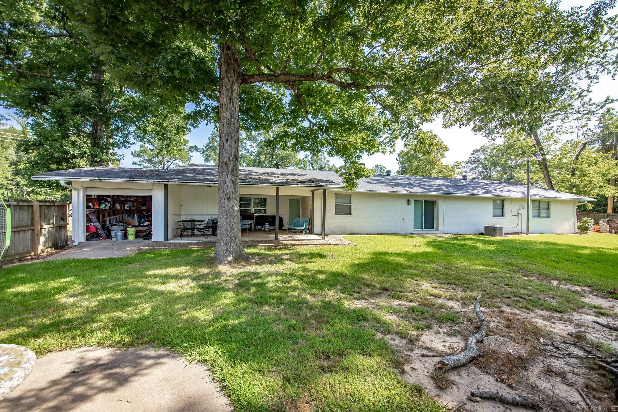 CAMELOT ESTATES - Residential