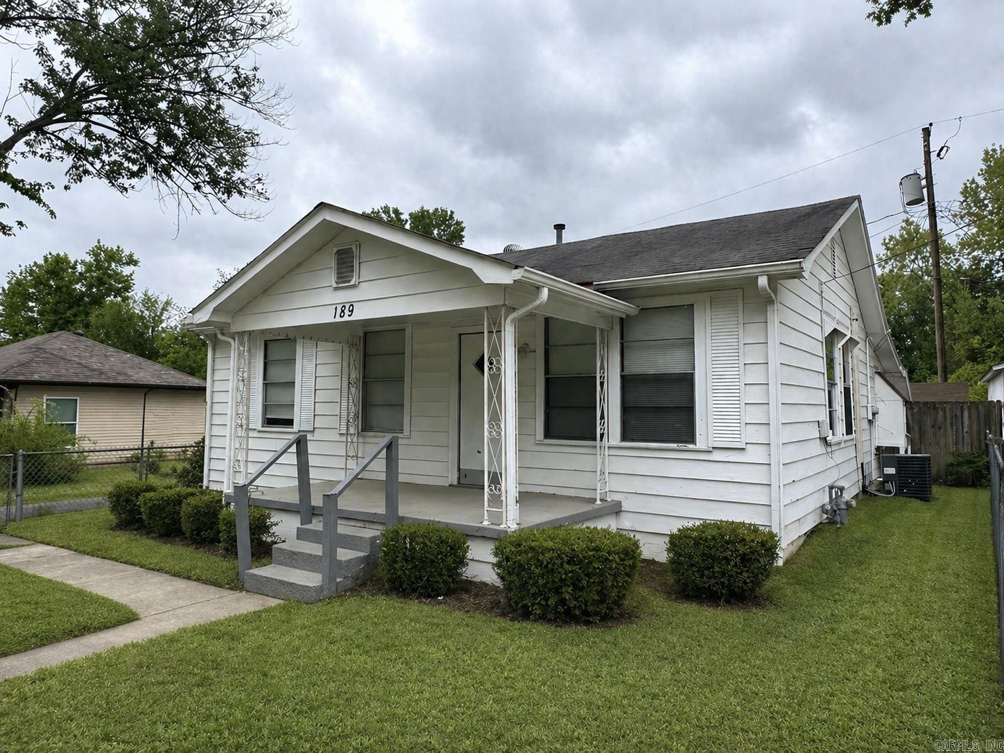 SUNNYSIDE HILLS ADDN TO JACK - Residential