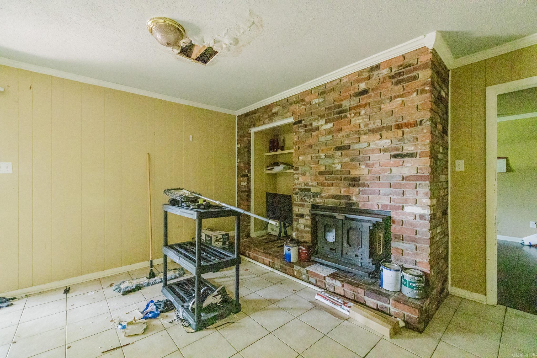 INDIAN HILLS - Residential