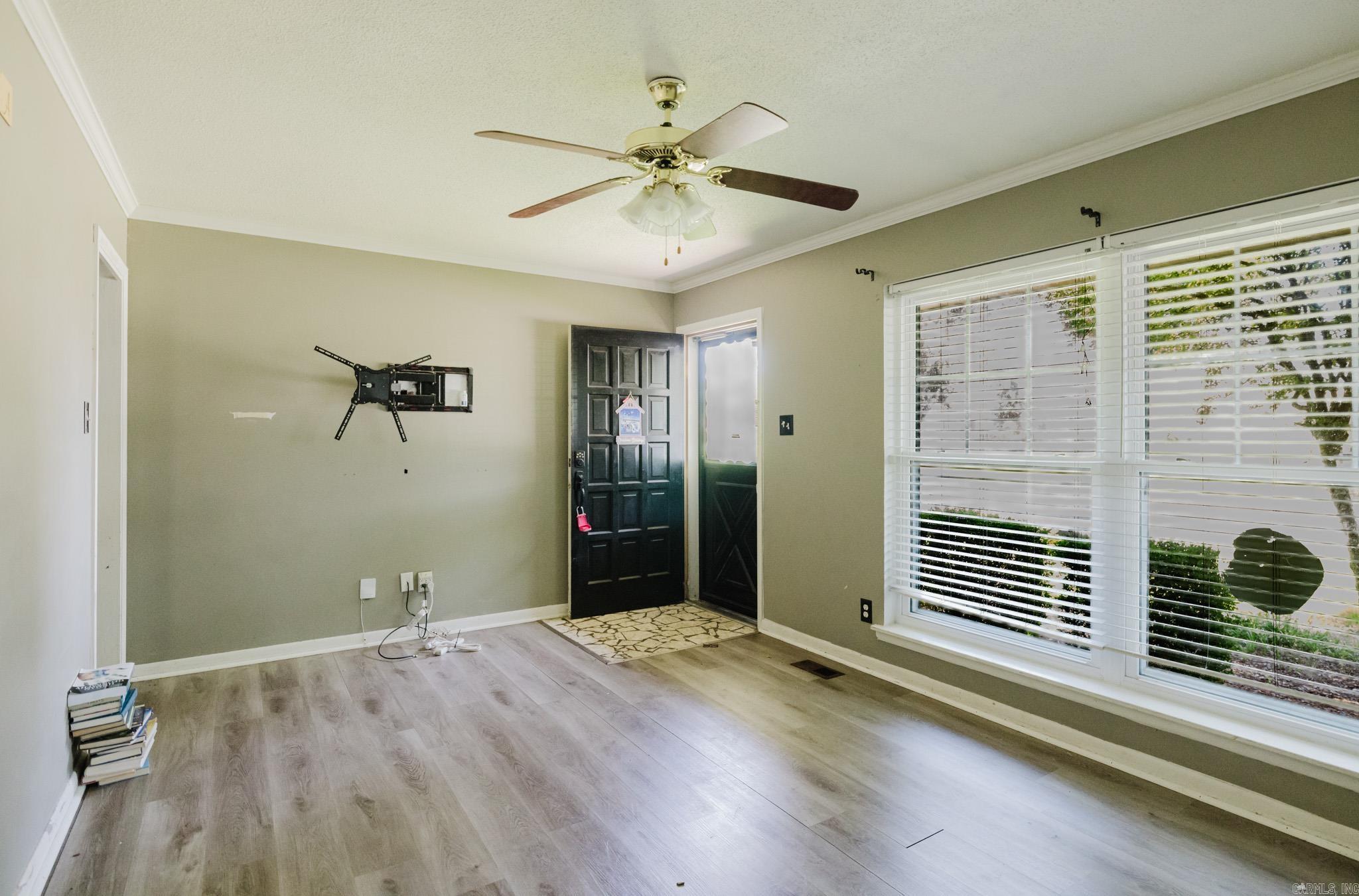 INDIAN HILLS - Residential