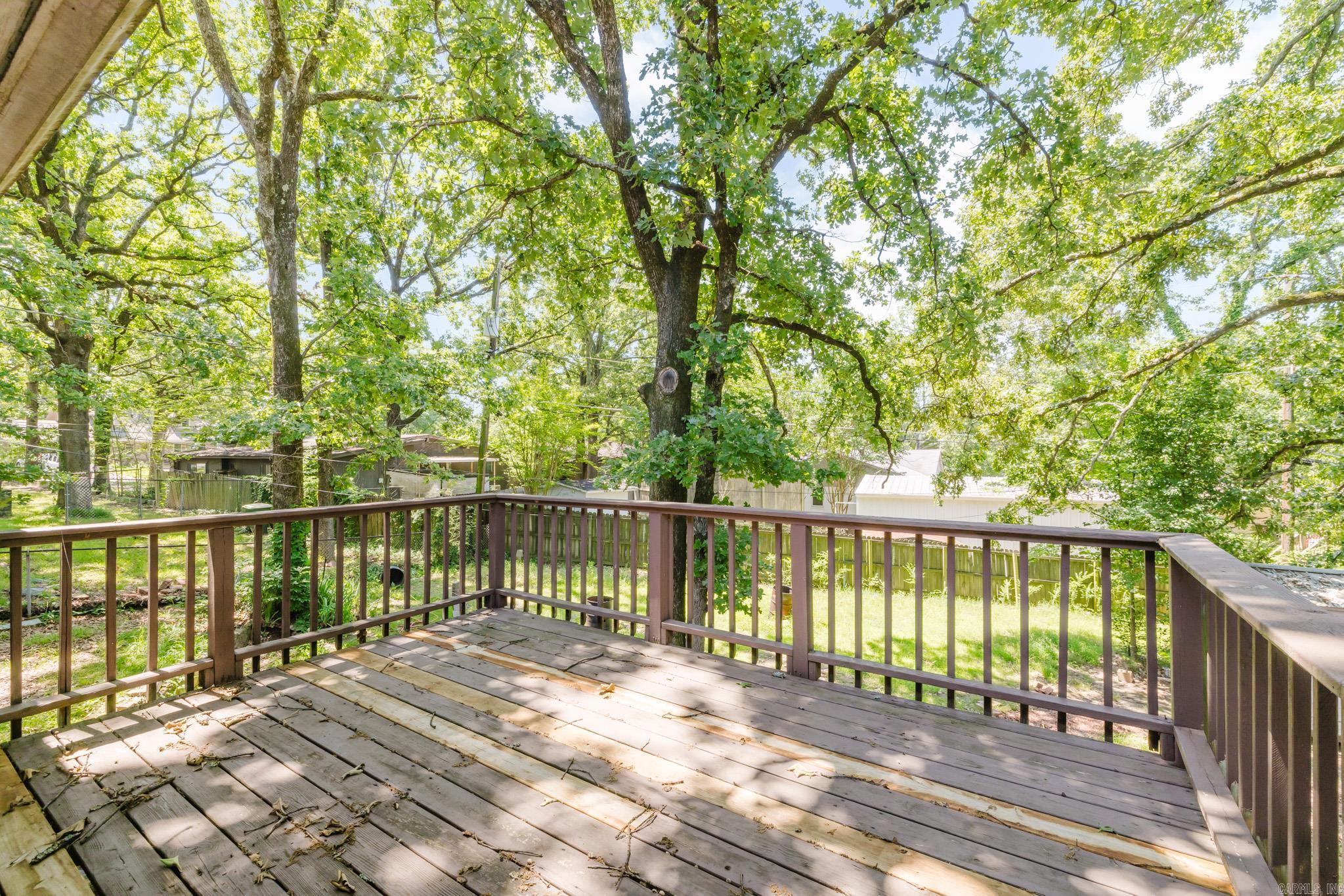 INDIAN HILLS - Residential