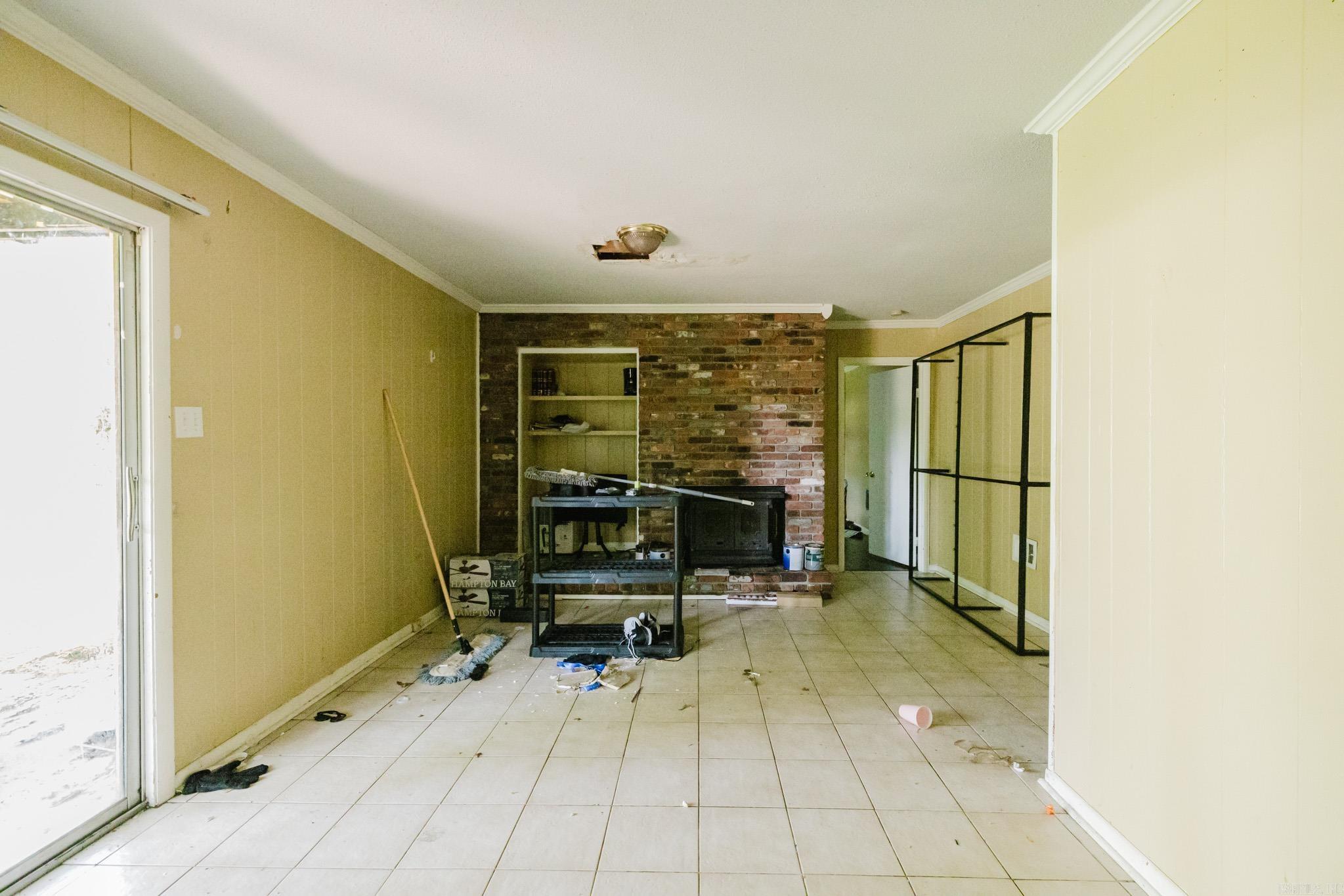 INDIAN HILLS - Residential