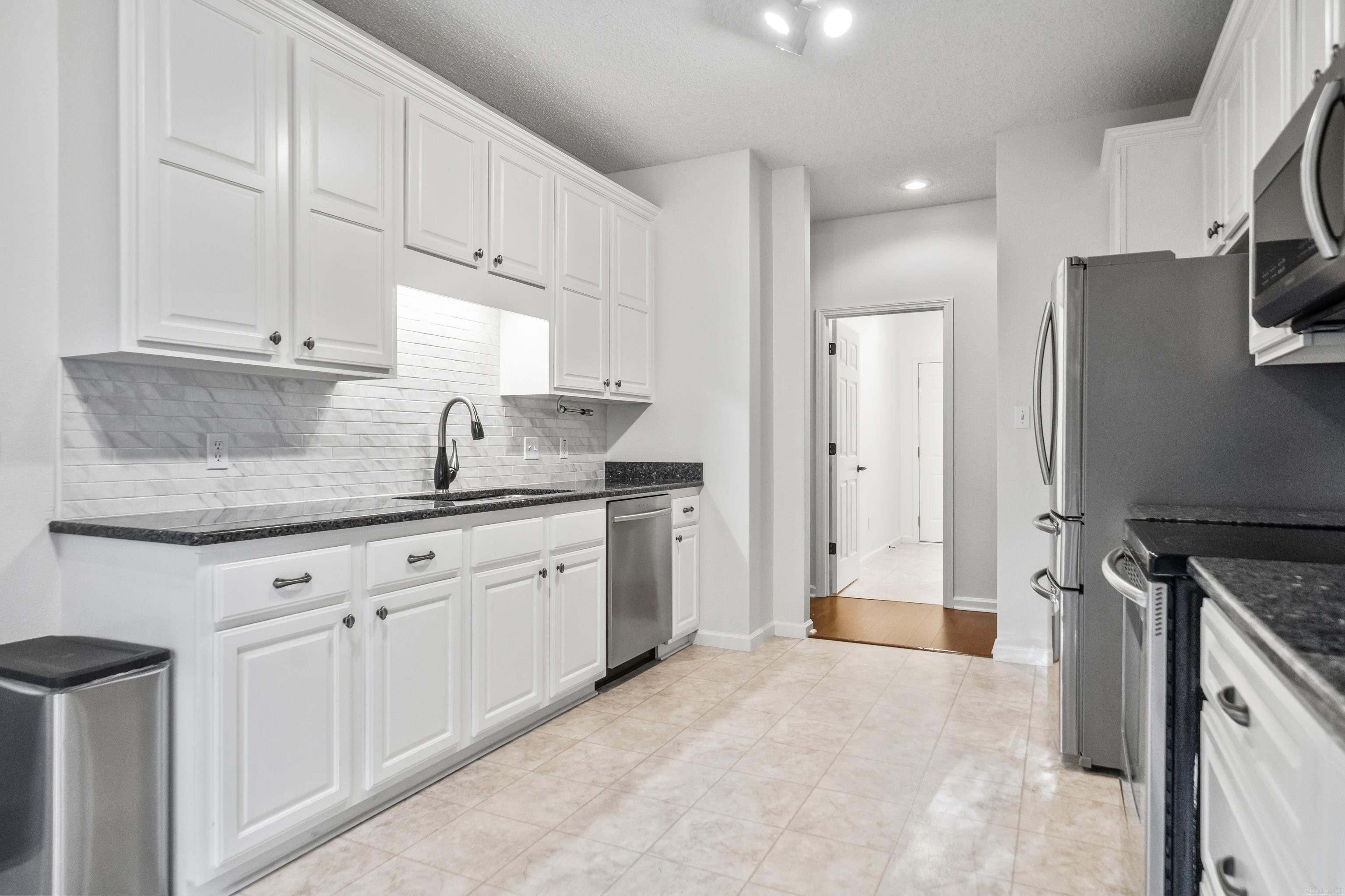 SOUTH RIDGE GARDEN HOMES HPR - Residential