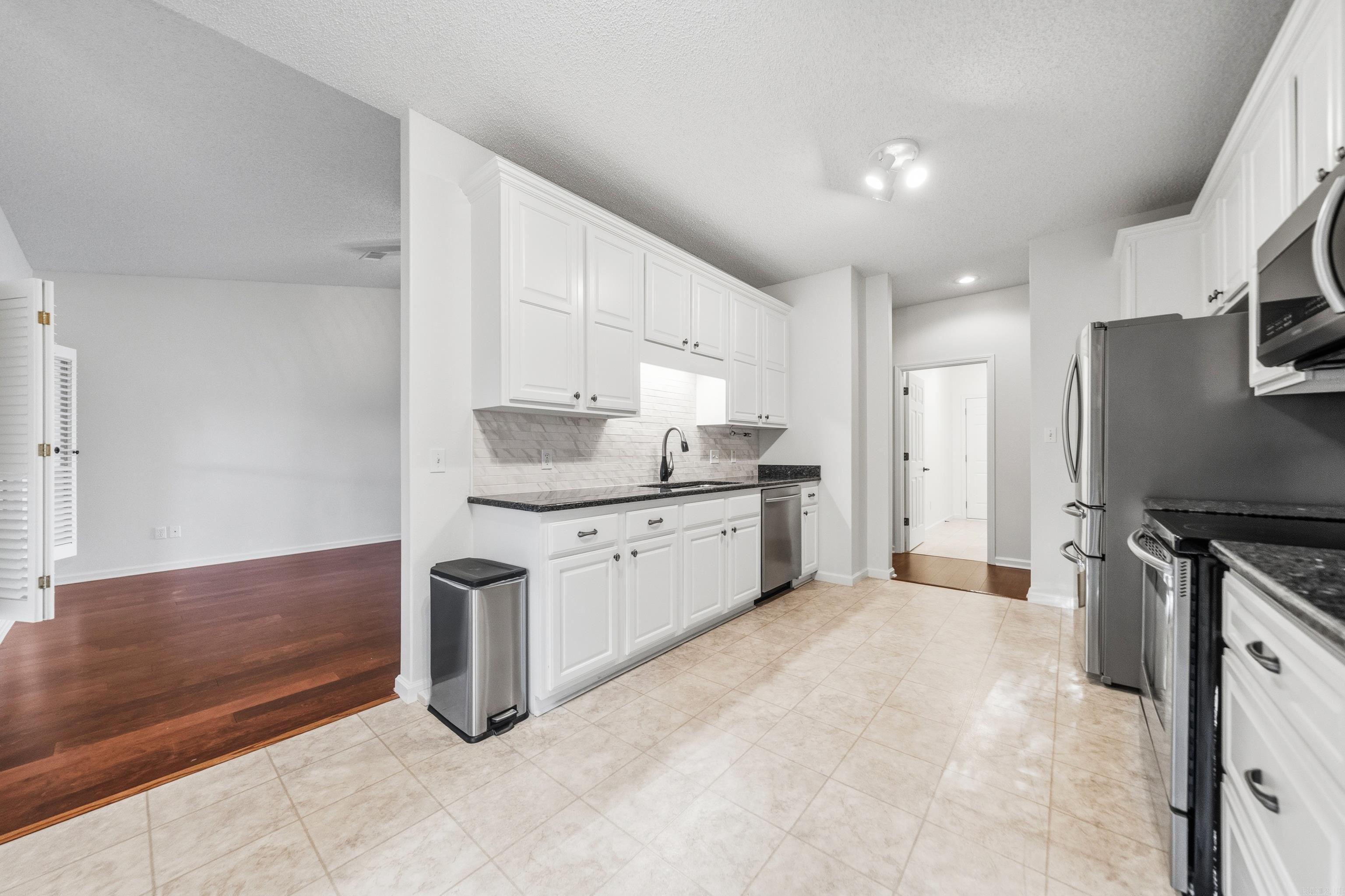 SOUTH RIDGE GARDEN HOMES HPR - Residential