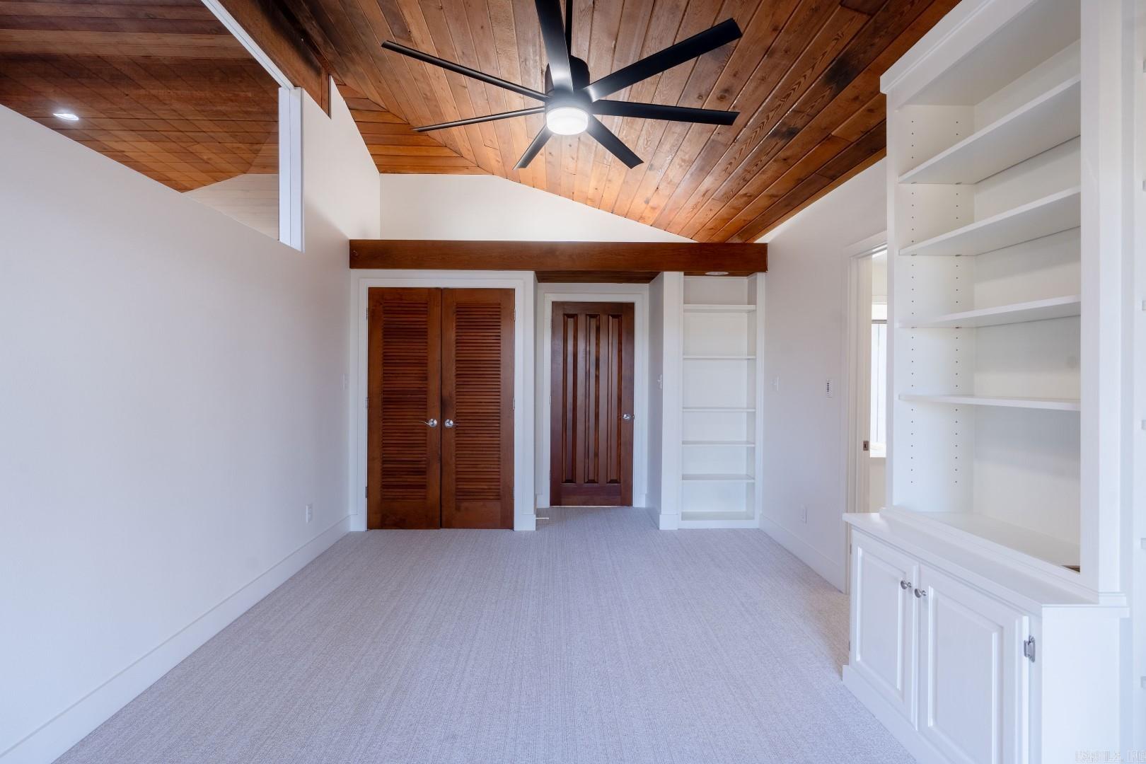 Eden Isle-Country Club - Residential