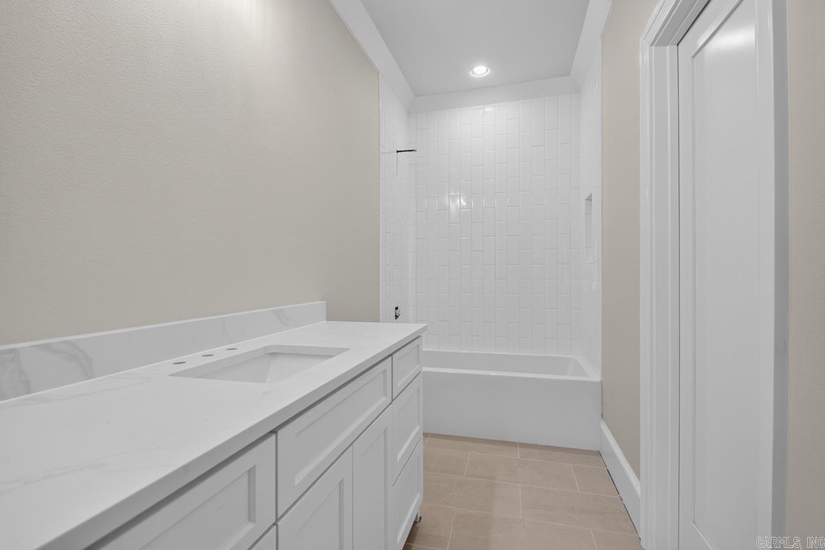 CHENAL VALLEY FOUNDERS ESTATES - Residential