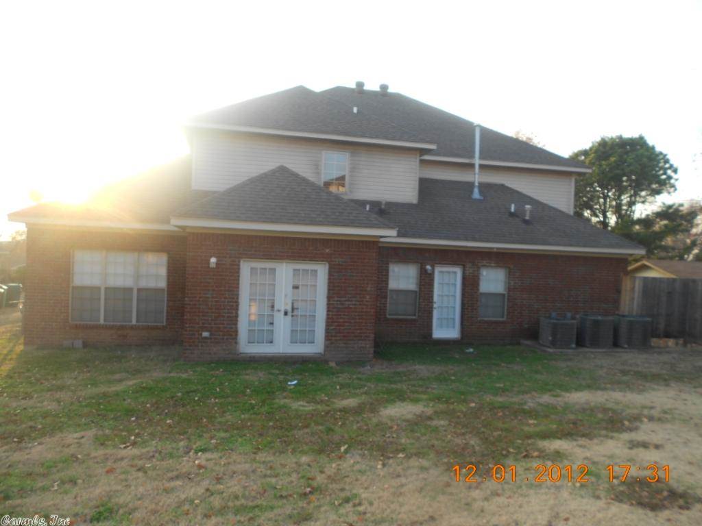PECAN LAKE - Residential