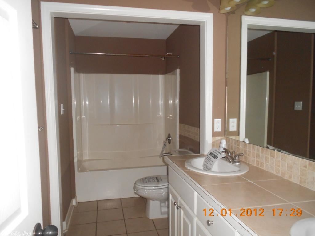 PECAN LAKE - Residential