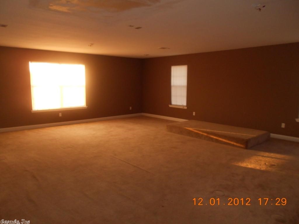 PECAN LAKE - Residential