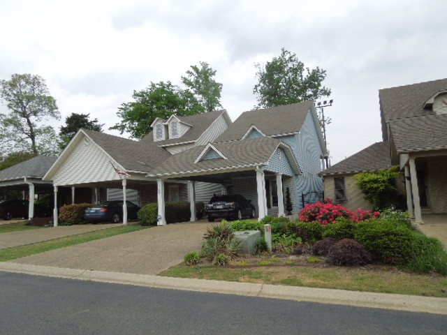 Lake Point Garden Homes - Residential