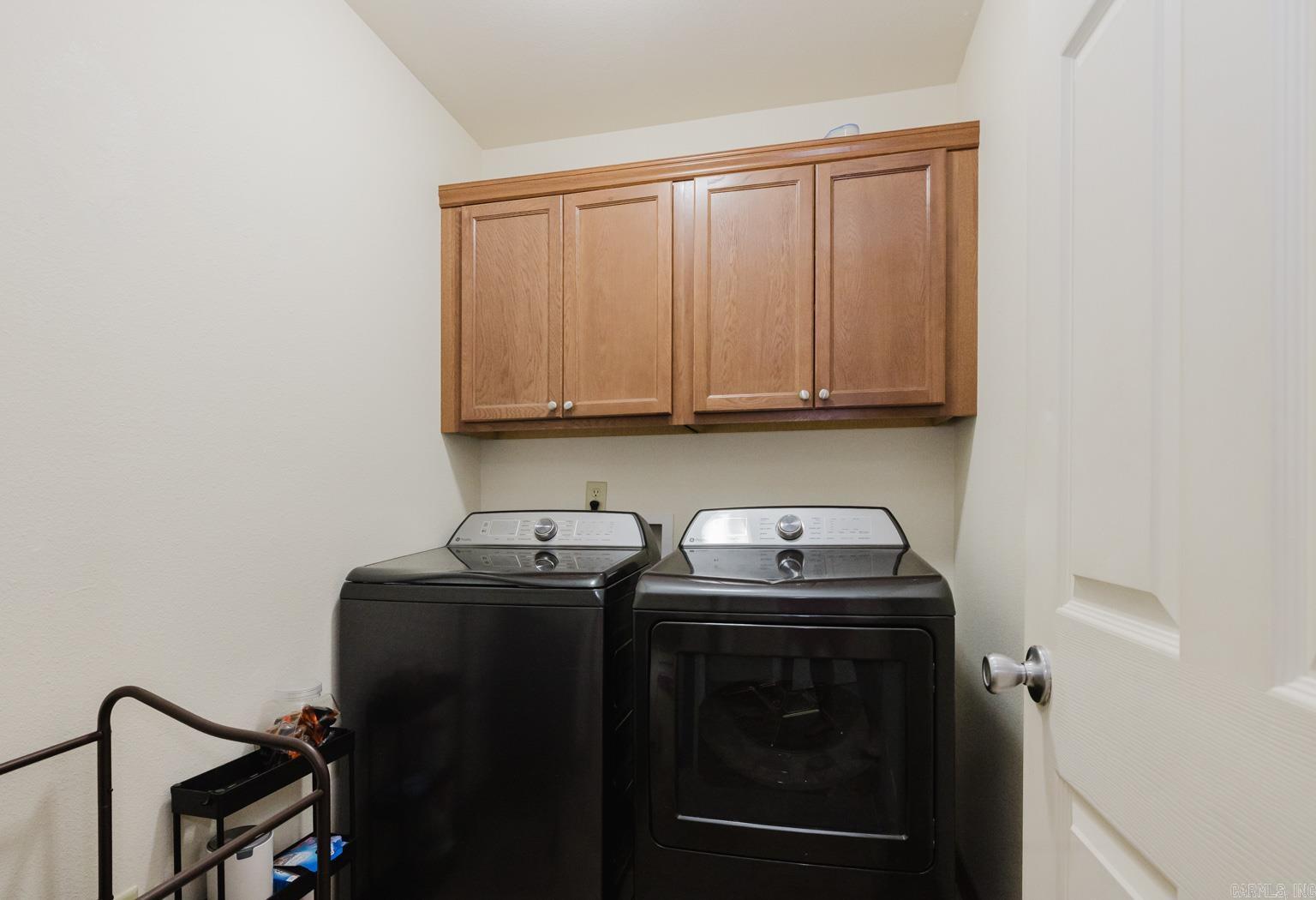 PINE PARK - Residential