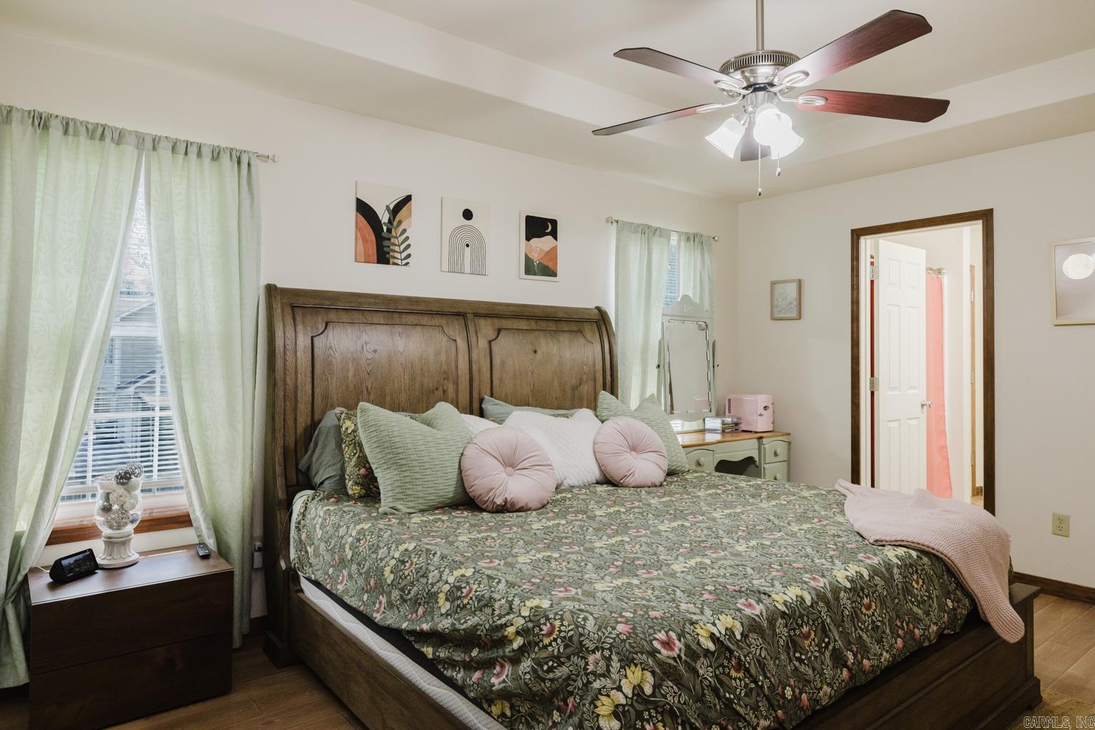 PINE PARK - Residential