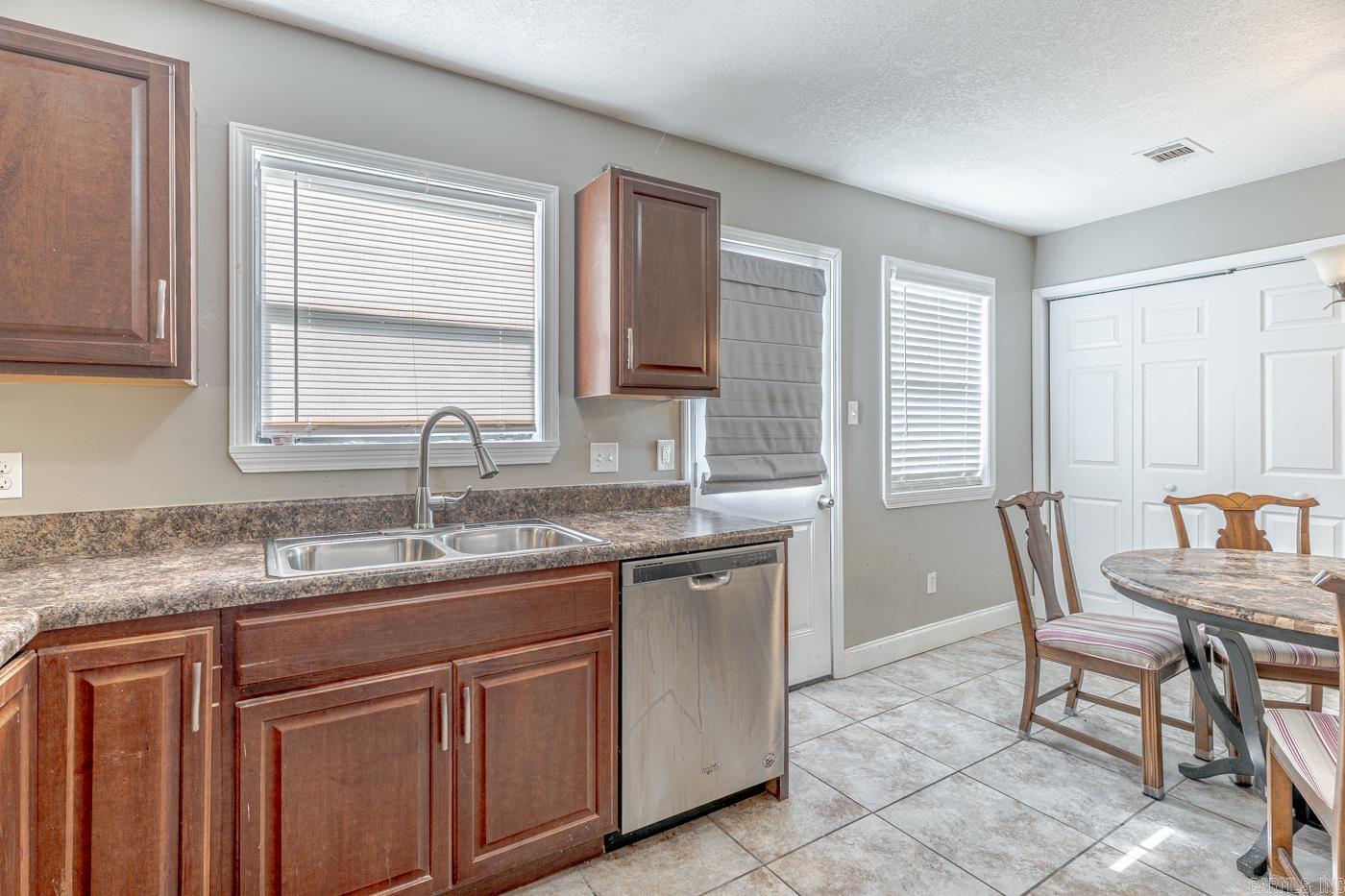 Fox Meadow - Residential