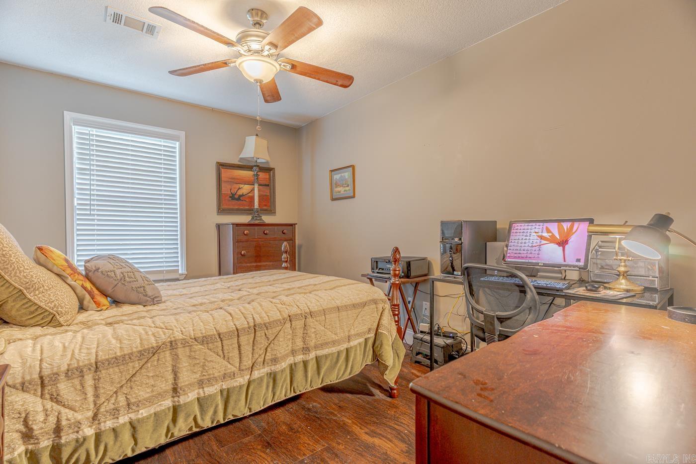 Fox Meadow - Residential