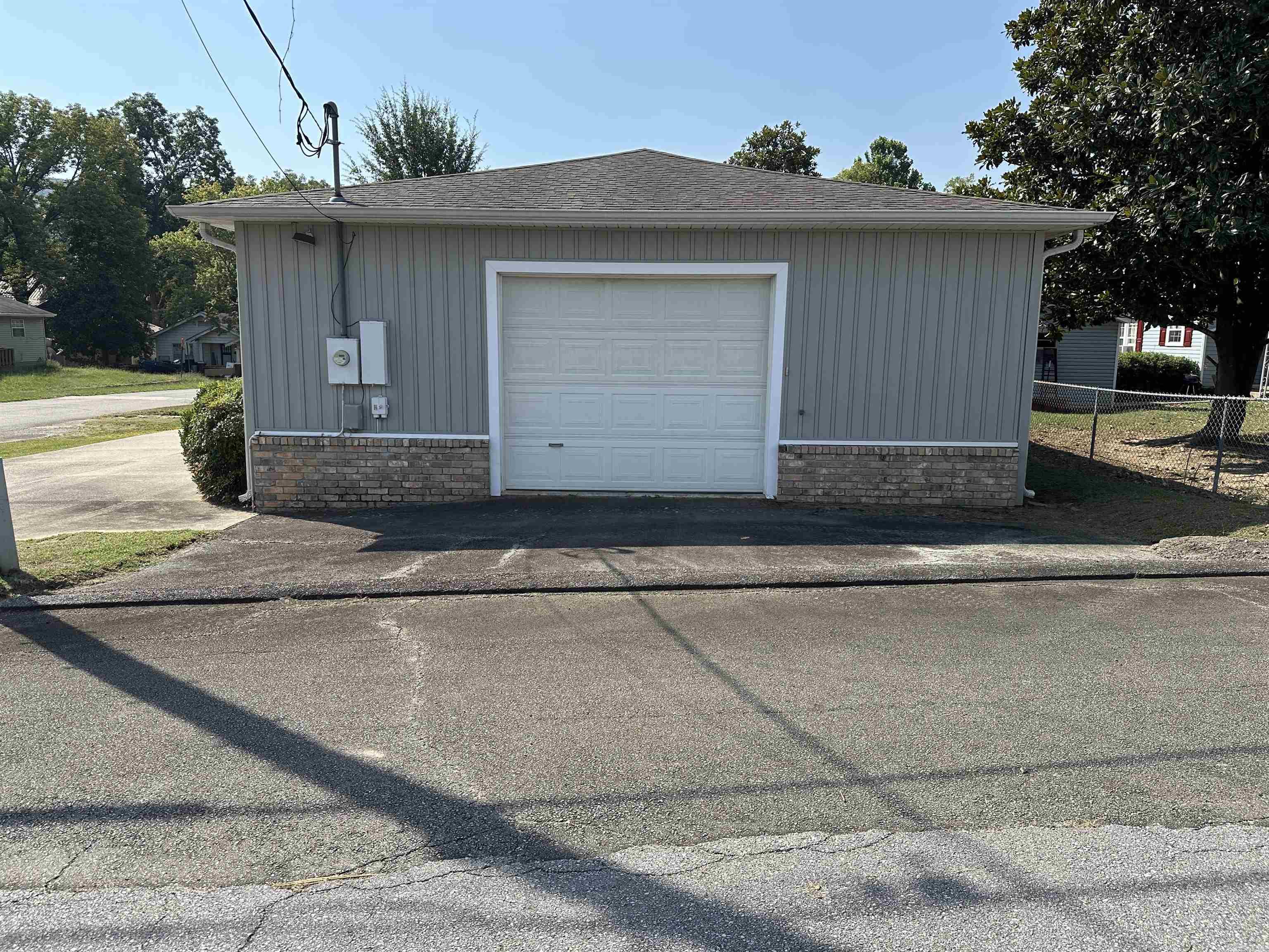 Heber Springs-Inside - Commercial Sale