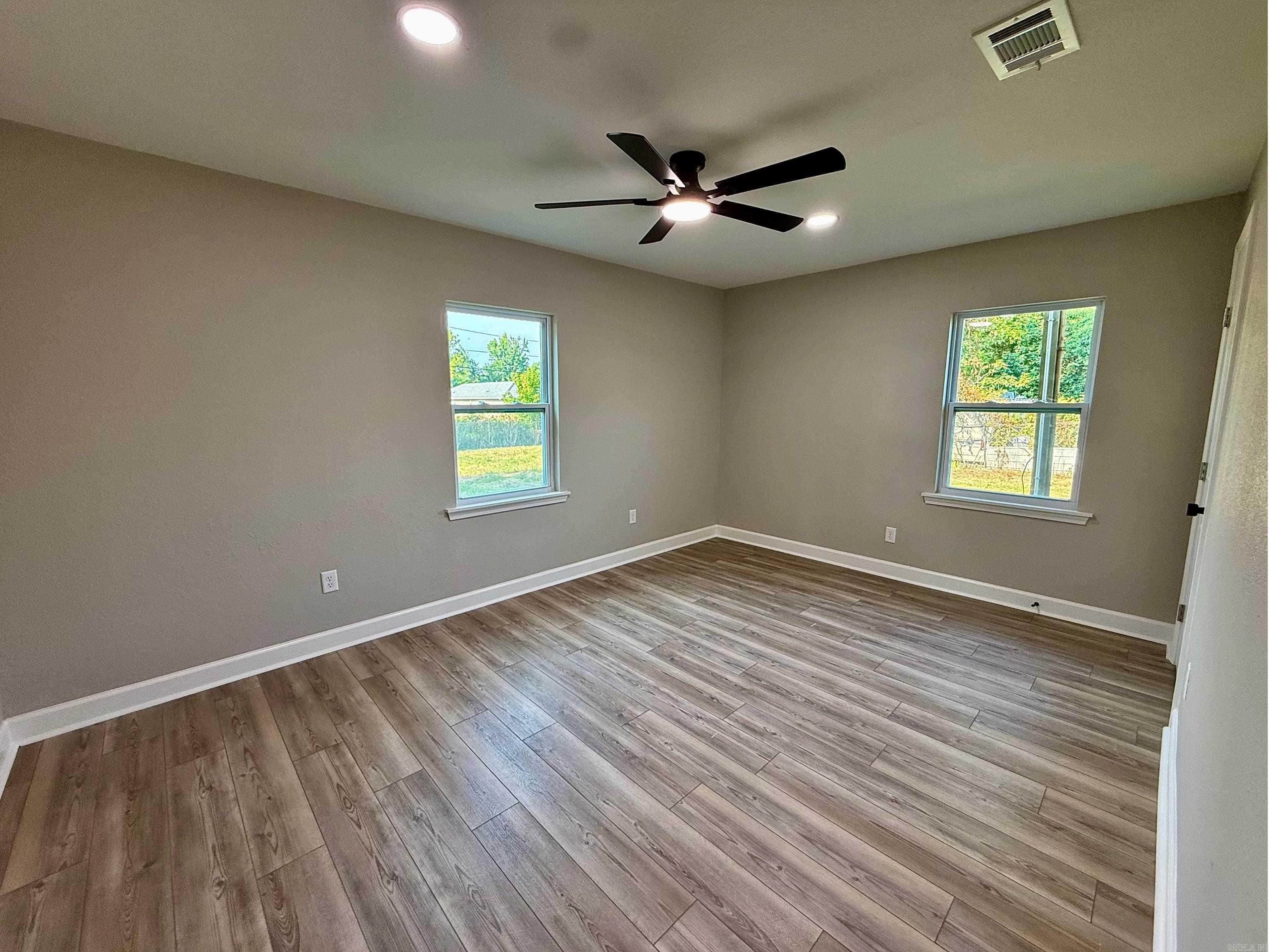 Dixie Acres - Residential