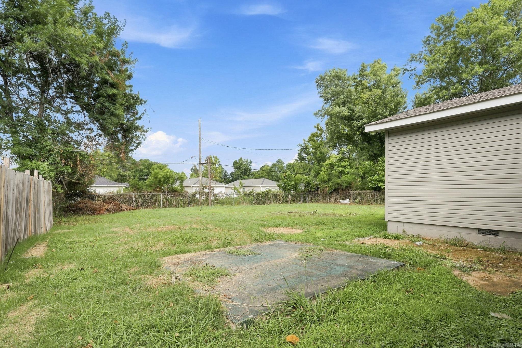 Dixie Acres - Residential