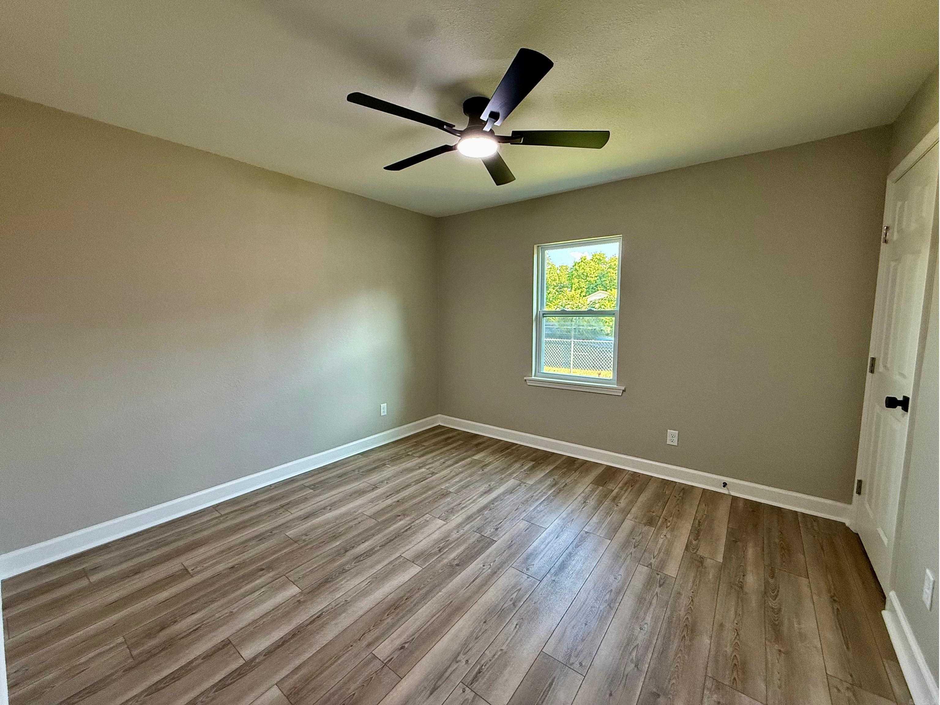 Dixie Acres - Residential