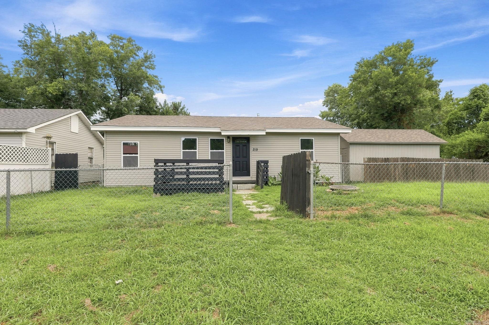 Dixie Acres - Residential