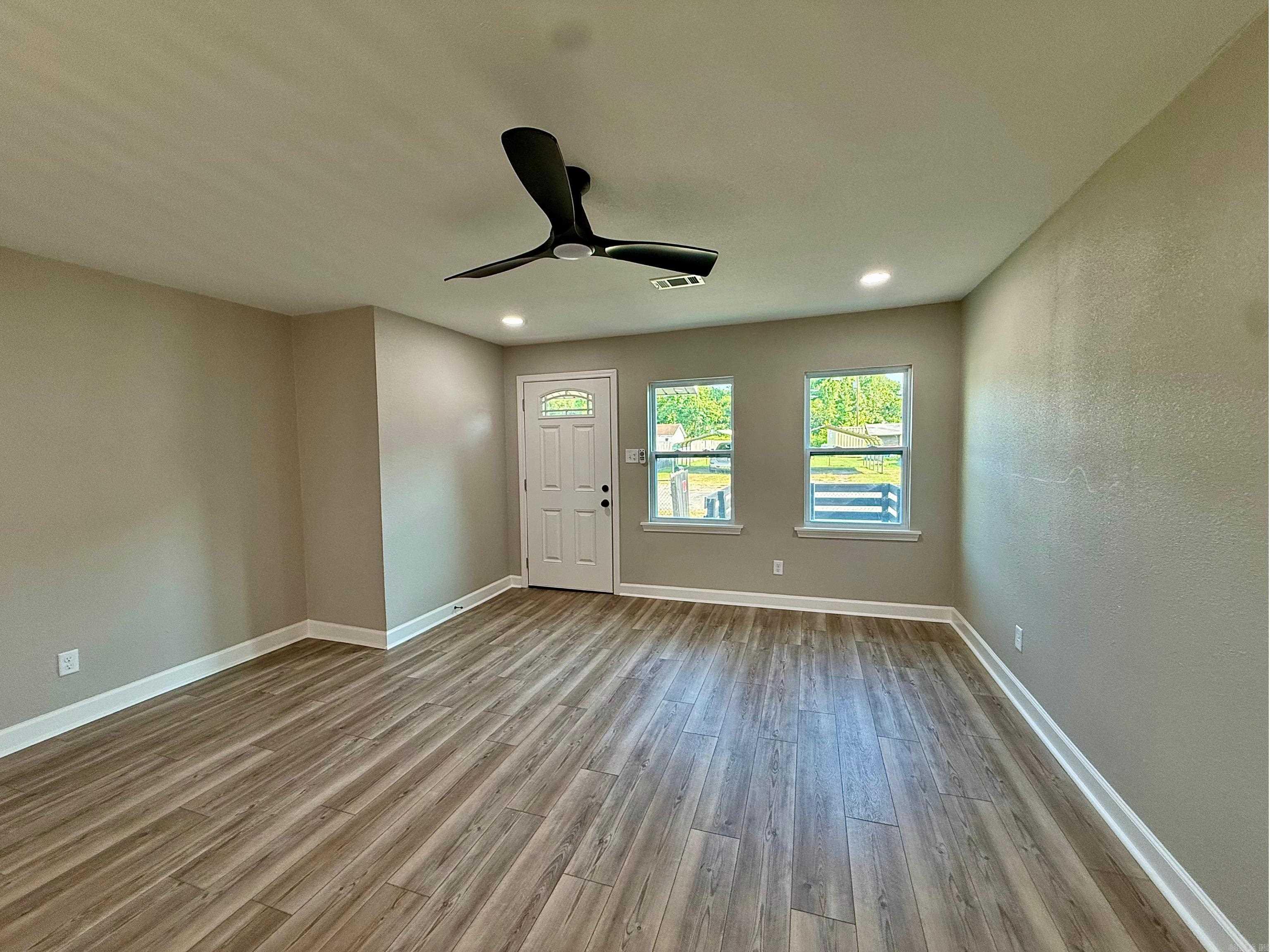 Dixie Acres - Residential