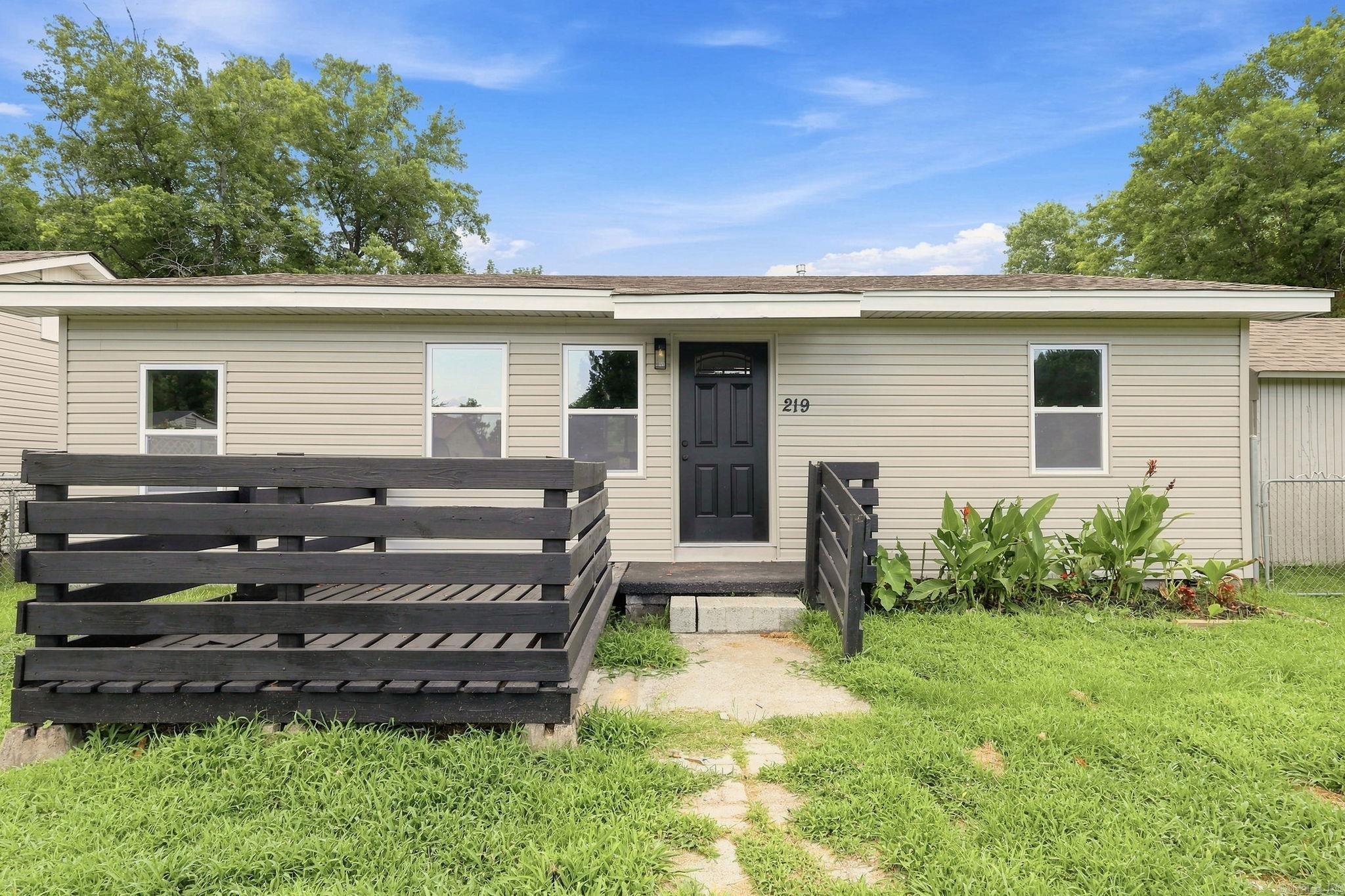 Dixie Acres - Residential