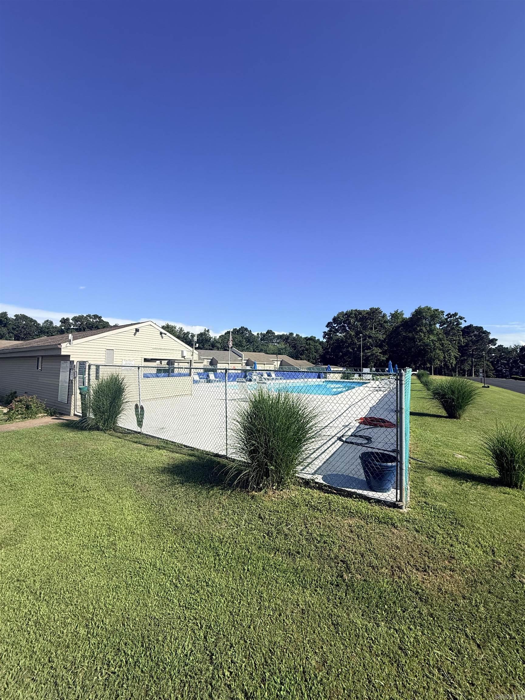 Lakewood Hills Condo - Residential