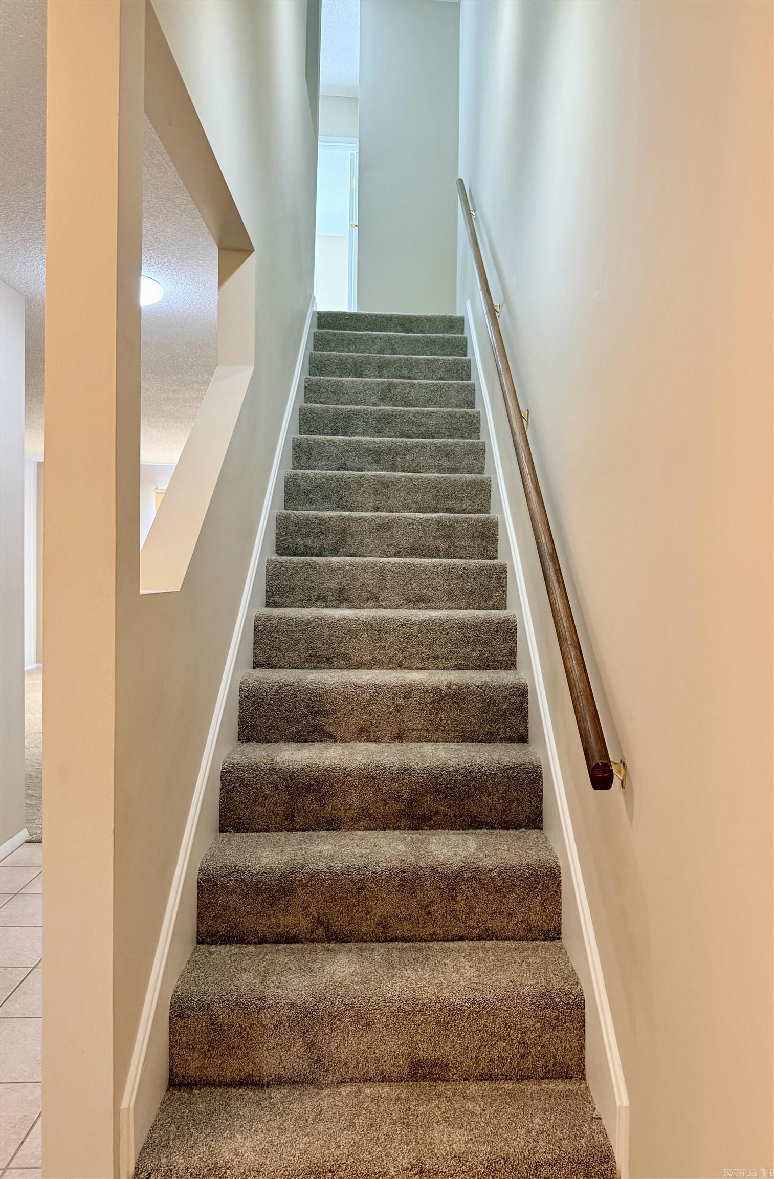 Lakewood Hills Condo - Residential