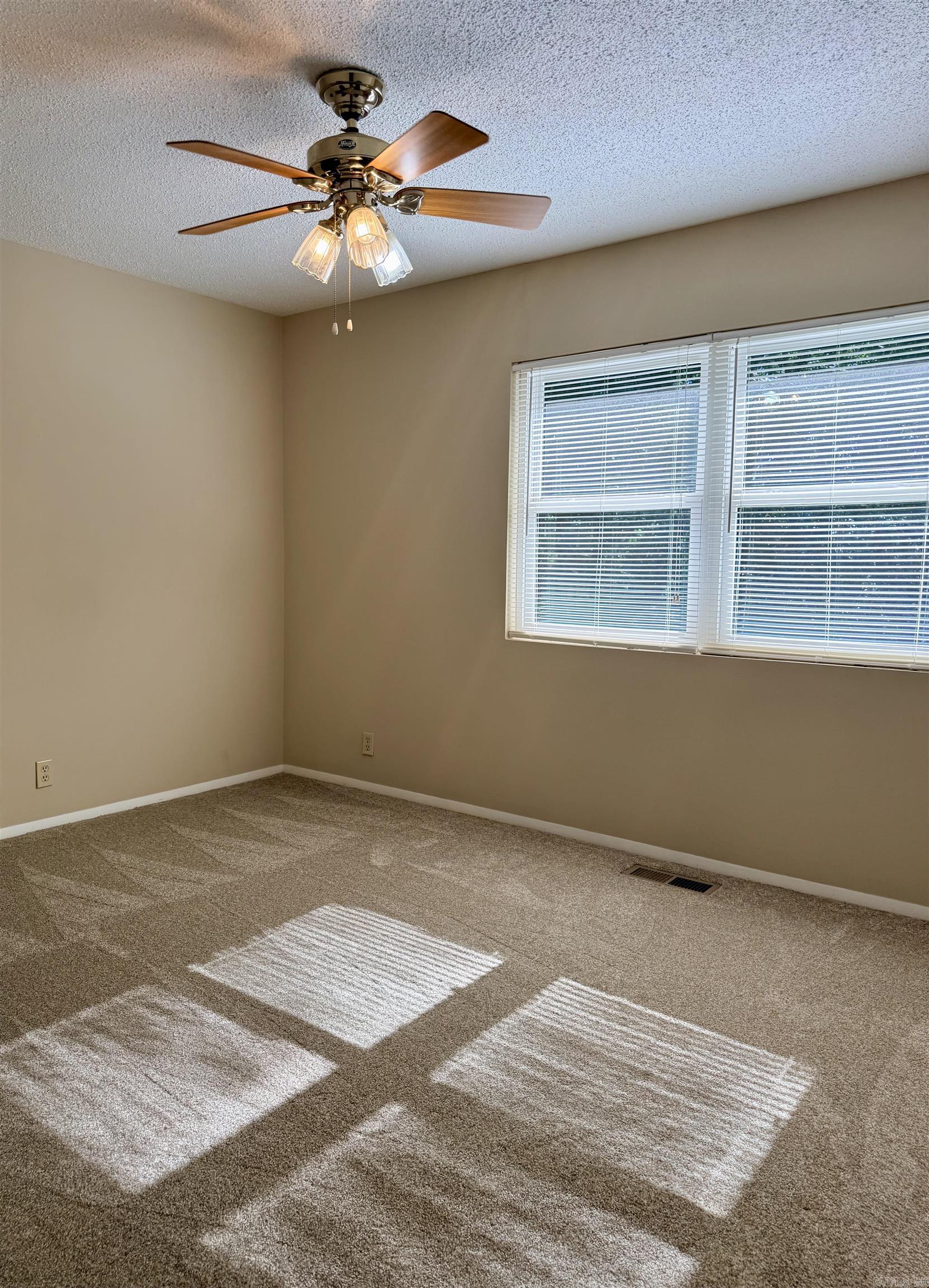 Lakewood Hills Condo - Residential