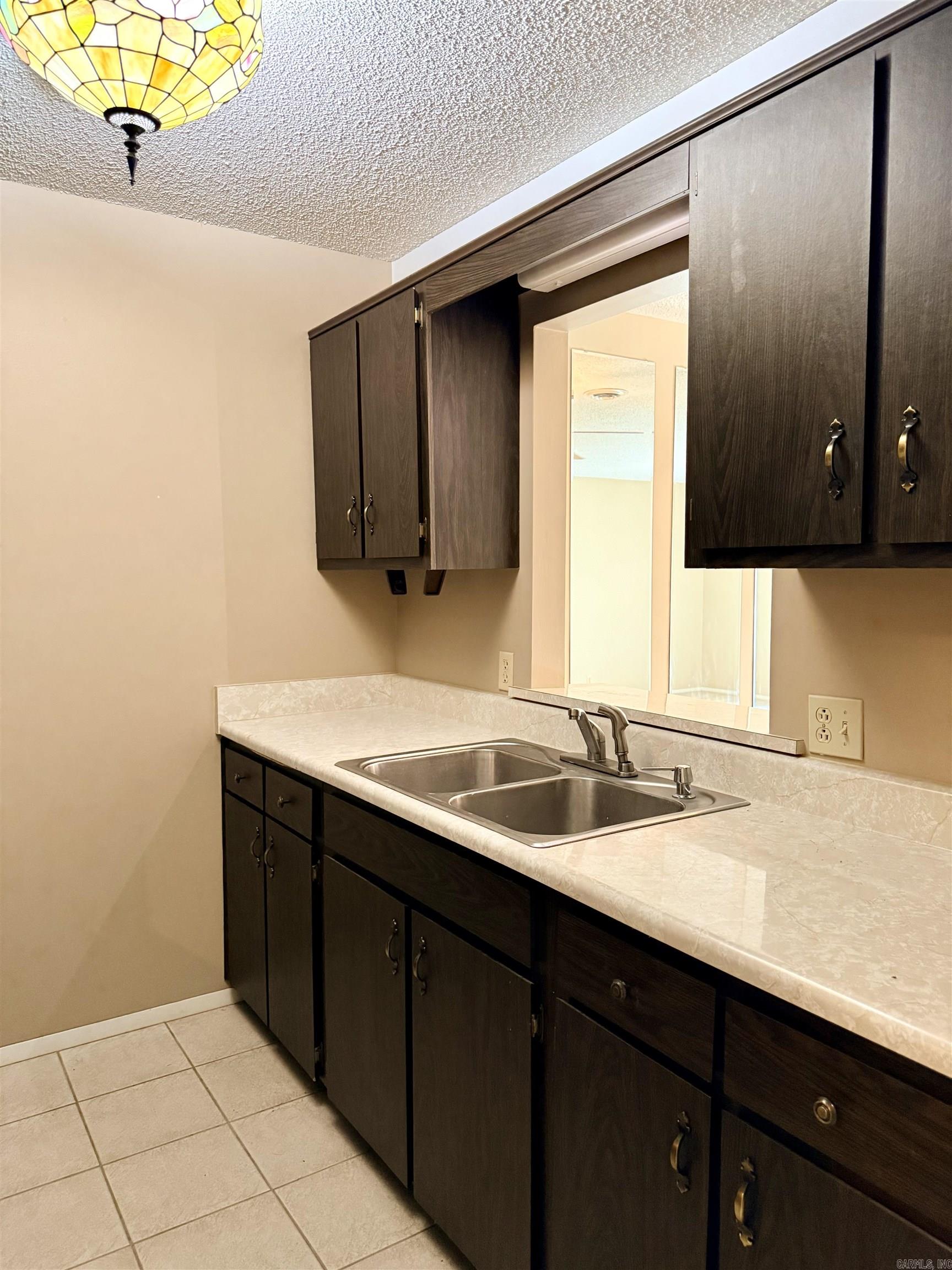 Lakewood Hills Condo - Residential