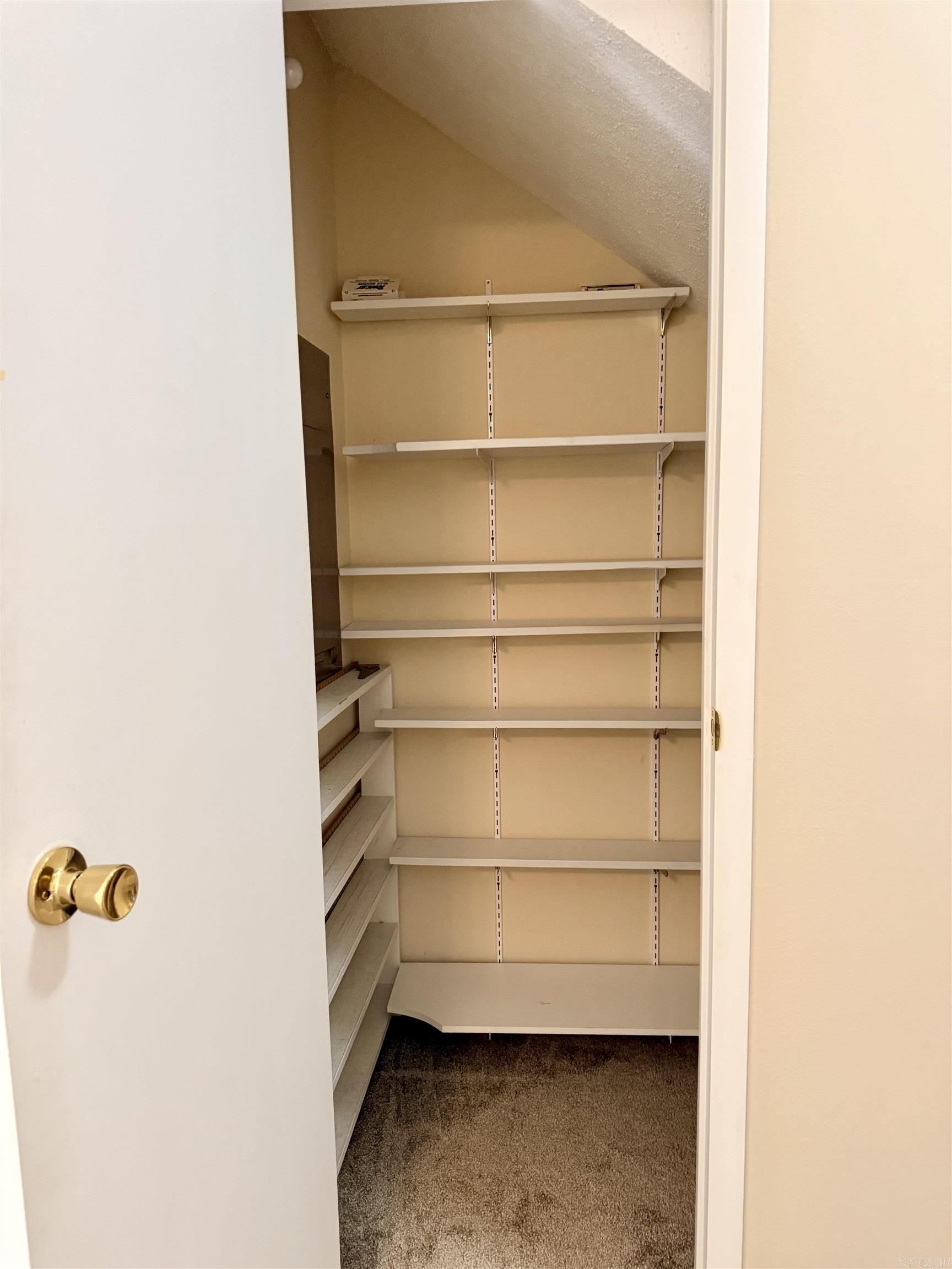 Lakewood Hills Condo - Residential