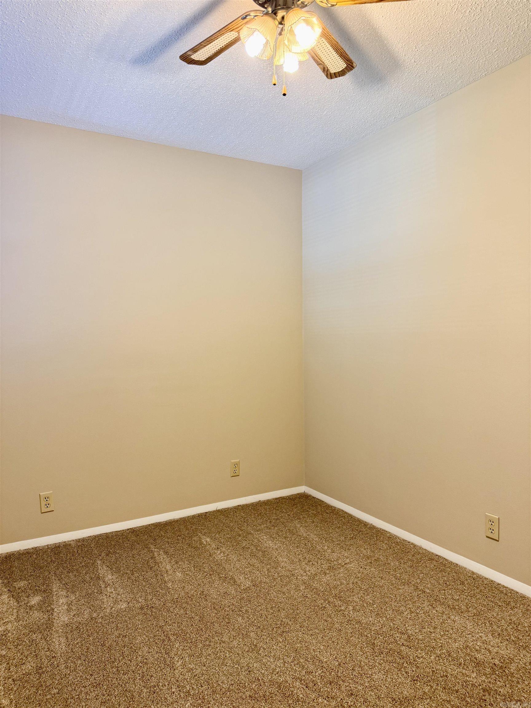 Lakewood Hills Condo - Residential