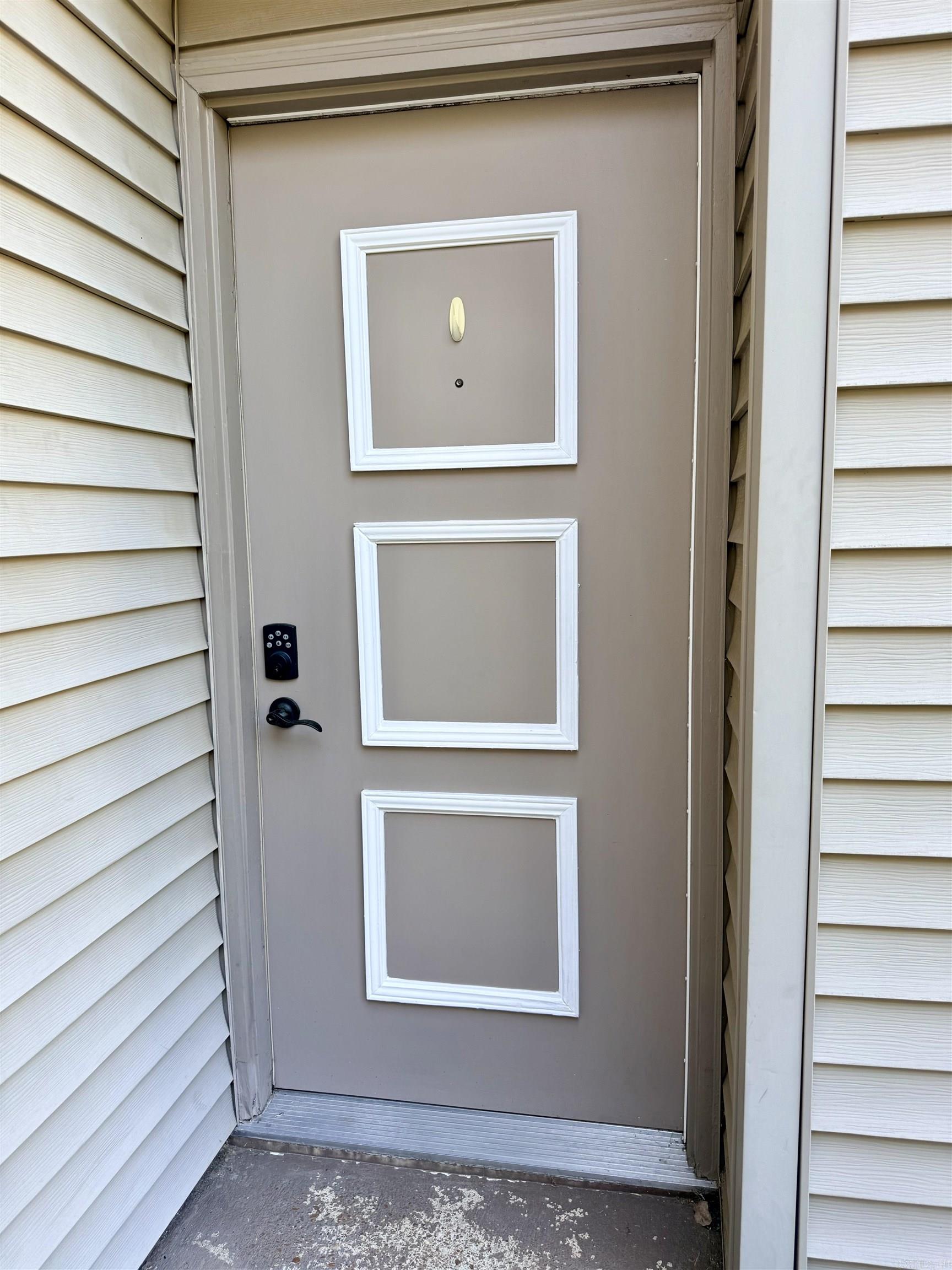 Lakewood Hills Condo - Residential