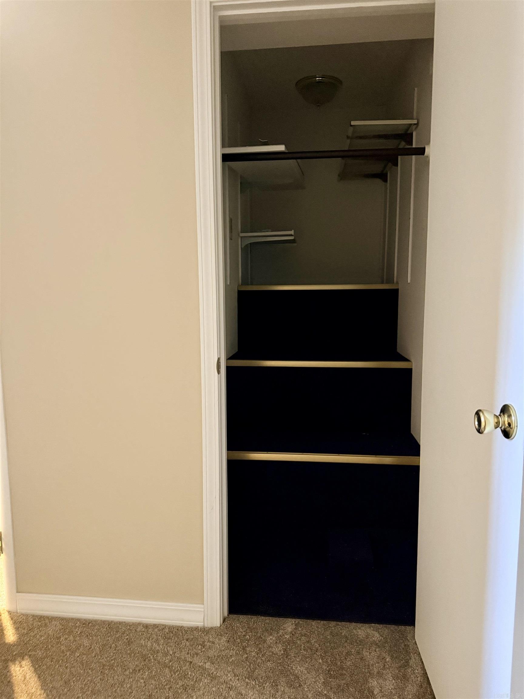 Lakewood Hills Condo - Residential
