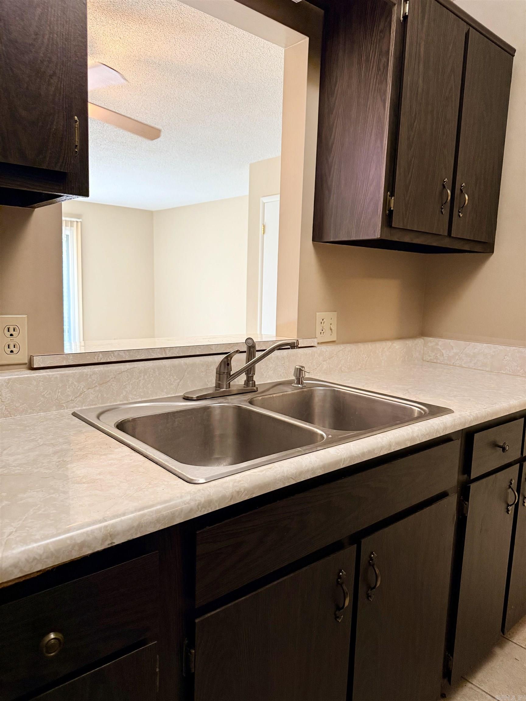 Lakewood Hills Condo - Residential