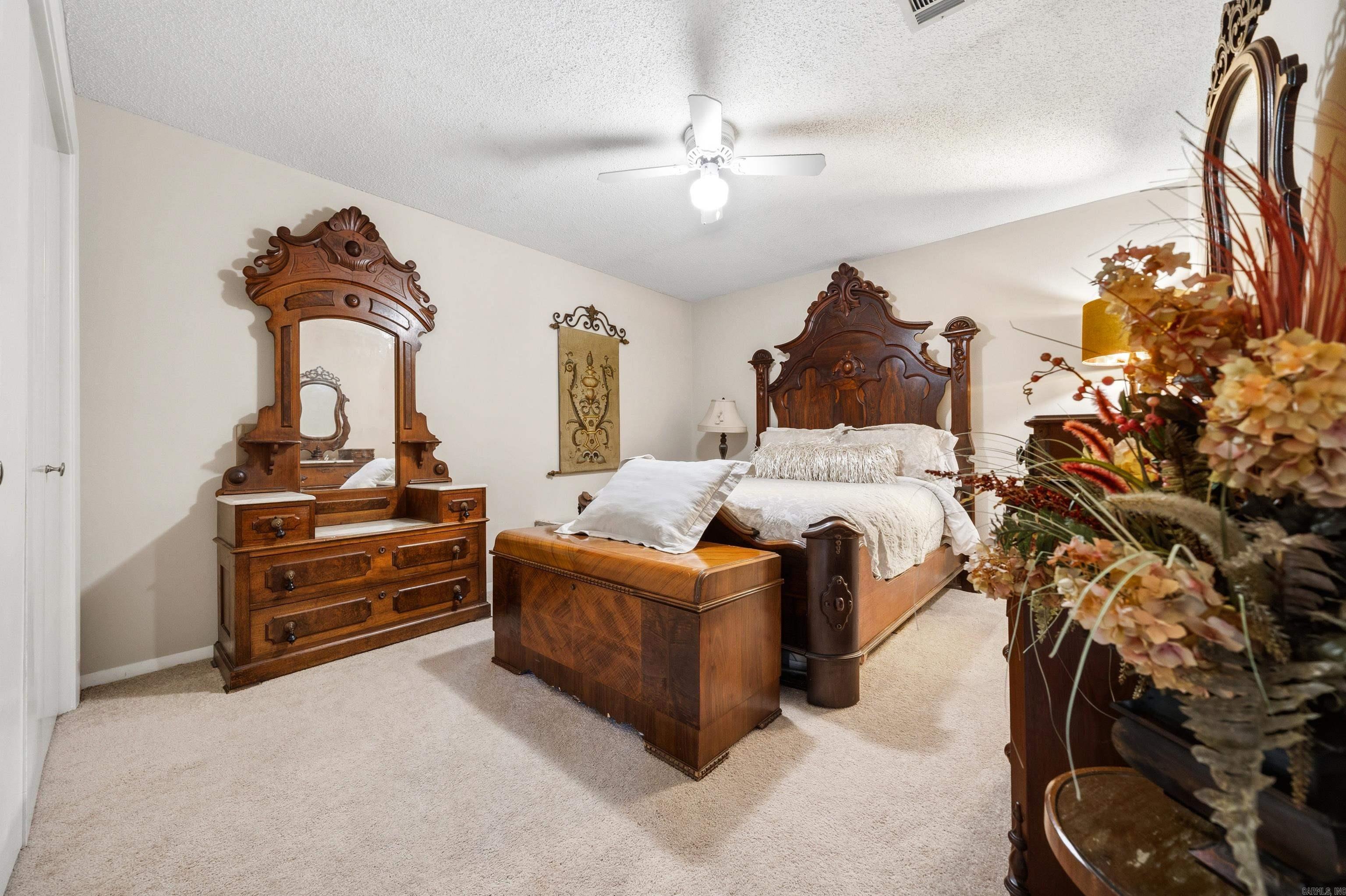 TWIN POINTS HPR - Residential
